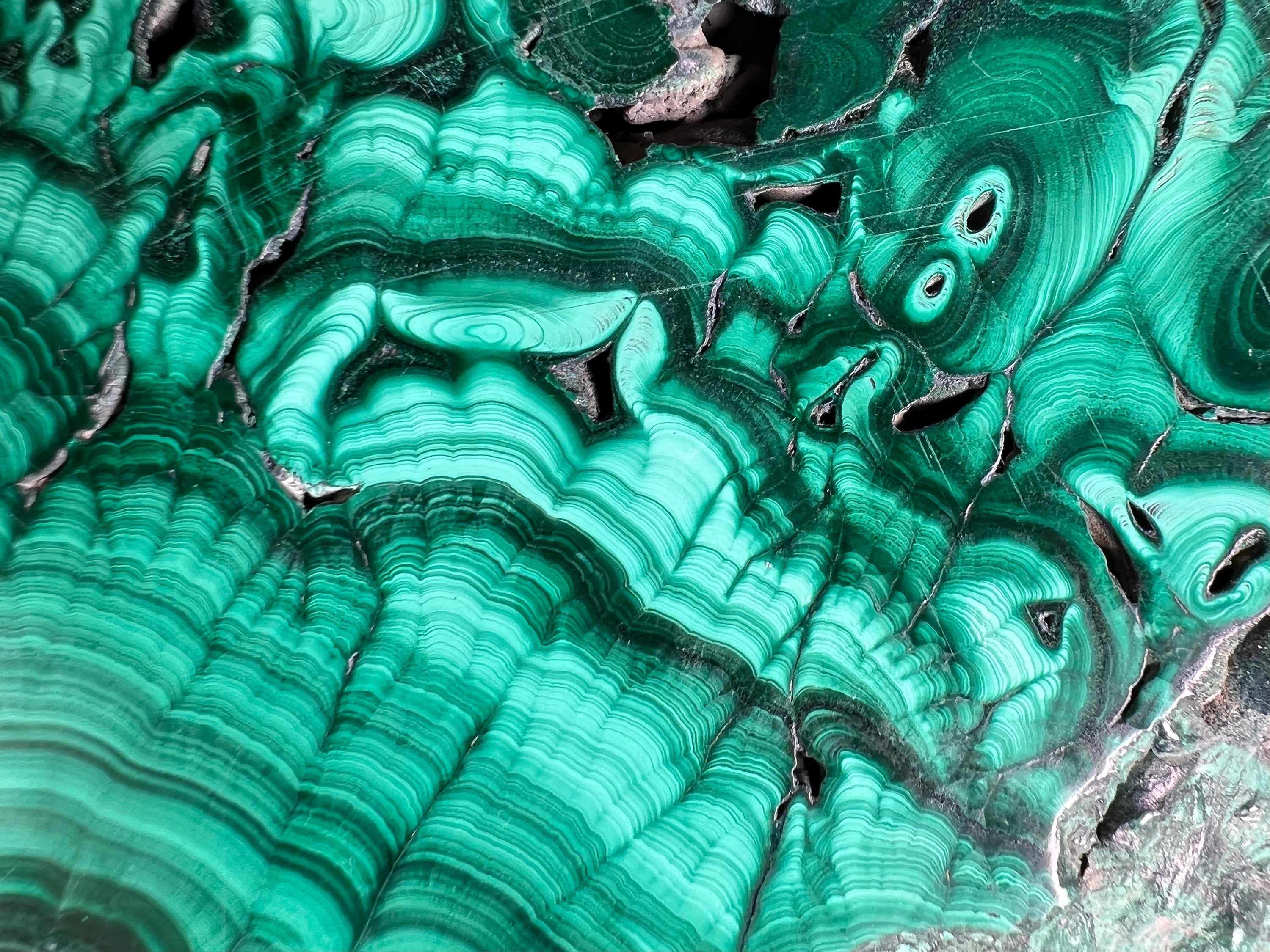 Premium MALACHITE Crystal Slab - Natural Green Malachite Stone for Jewelry Making, Unique Spiritual Gift & Home Decor (50422) - Perfect for Meditation Spaces, Healing Rooms & Luxury Interior Design
