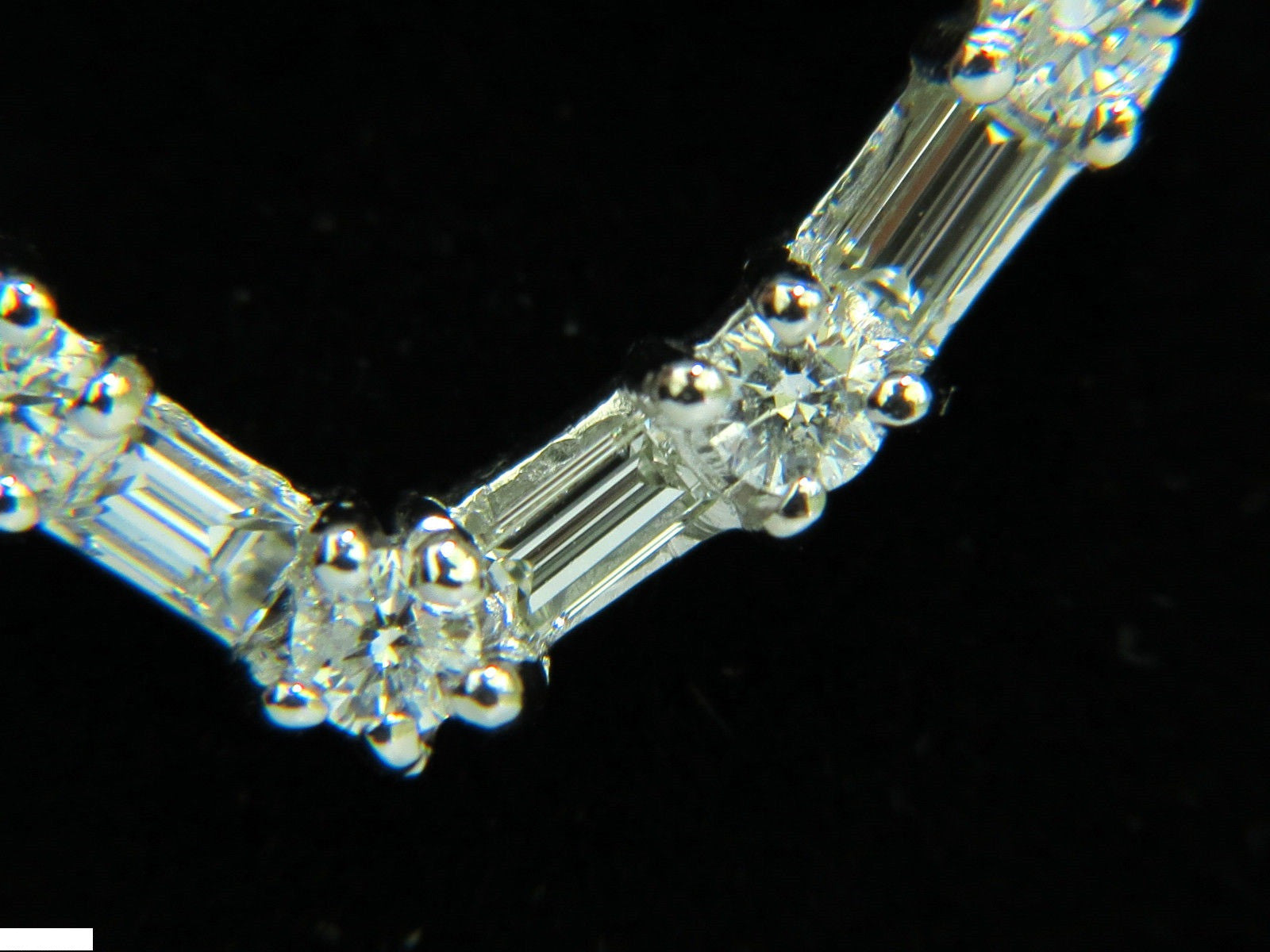 1.10CT G VS Diamond Heart Pendant Necklace - 14K Gold 19