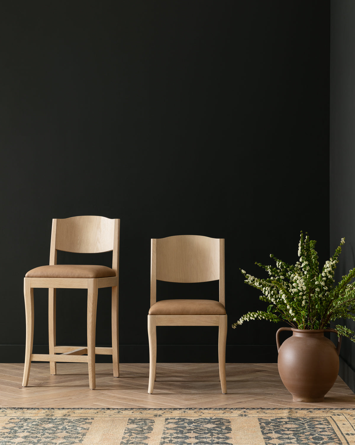 Modern Shepherd Dining Chair - Solid Wood Farmhouse Style Kitchen Chair for Home & Restaurant - Perfect for Farmhouse, Rustic, and Country Style Dining Rooms