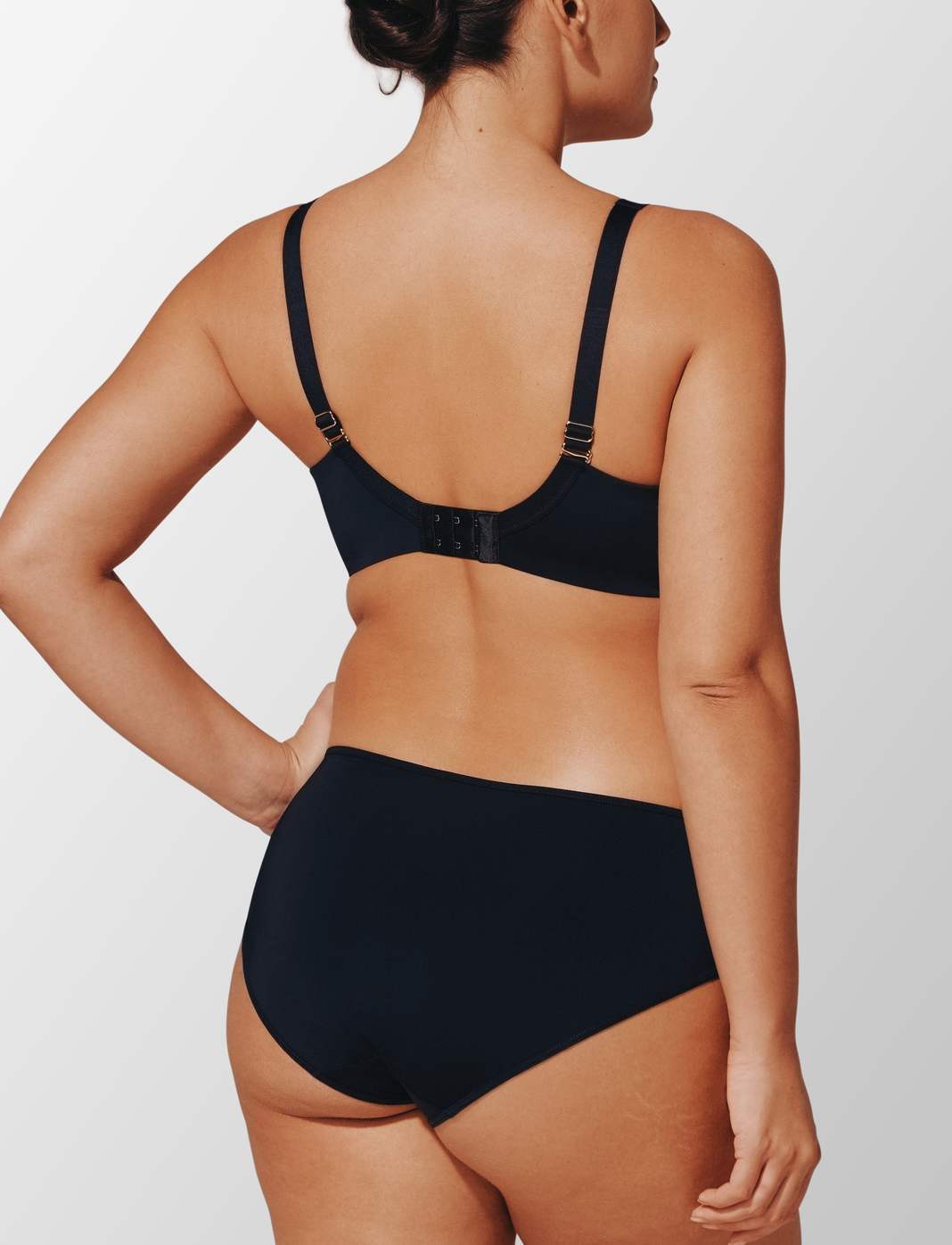 24/7® Classic Unlined Minimizer Bra for Women - Comfortable Wireless Support Bra for Everyday Wear - Perfect for Work, Yoga & Lounge