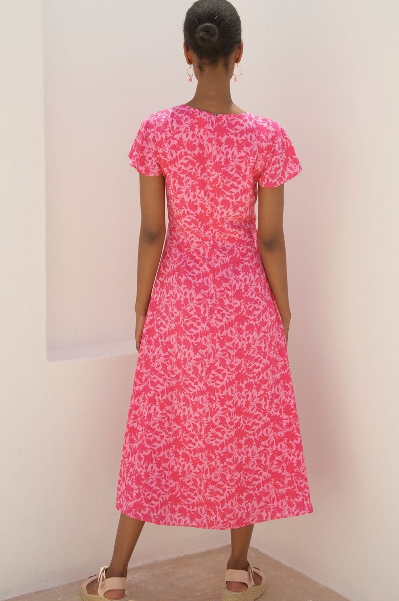 Felicity EcoVero™ Sustainable Women's Dress - Soft Pink Floral Print | Eco-Friendly Viscose Fabric for Casual Wear, Office & Summer Outfits