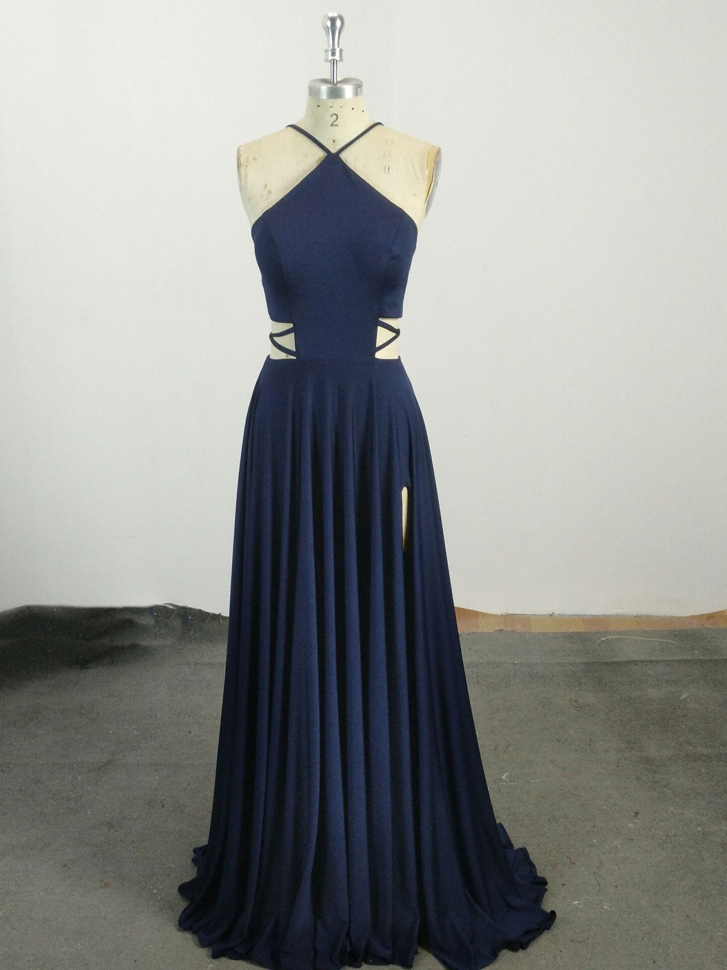 Elegant Chiffon Blue Long Prom Dress for Women - Formal Evening Gown for Homecoming, Ball, and Special Occasions