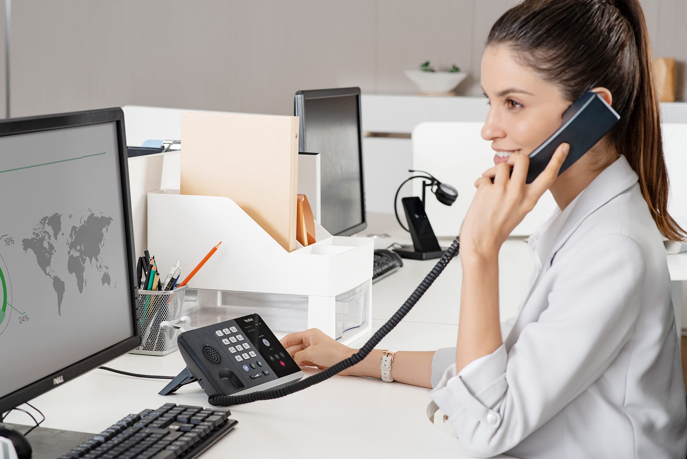 Yealink MP50 USB Business Phone with BLT60 Busylight - Ideal for Office, Call Center & Remote Work Communication