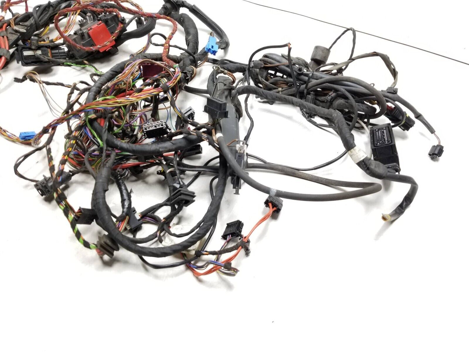 02 05 Mercedes W203 C230 Coupe Engine Cable Wire Harness OEM Replacement - Perfect for Engine Electrical System Repair & Maintenance