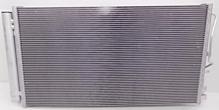 Genuine Hyundai 97606-3X000 AC Condenser for Car Cooling System