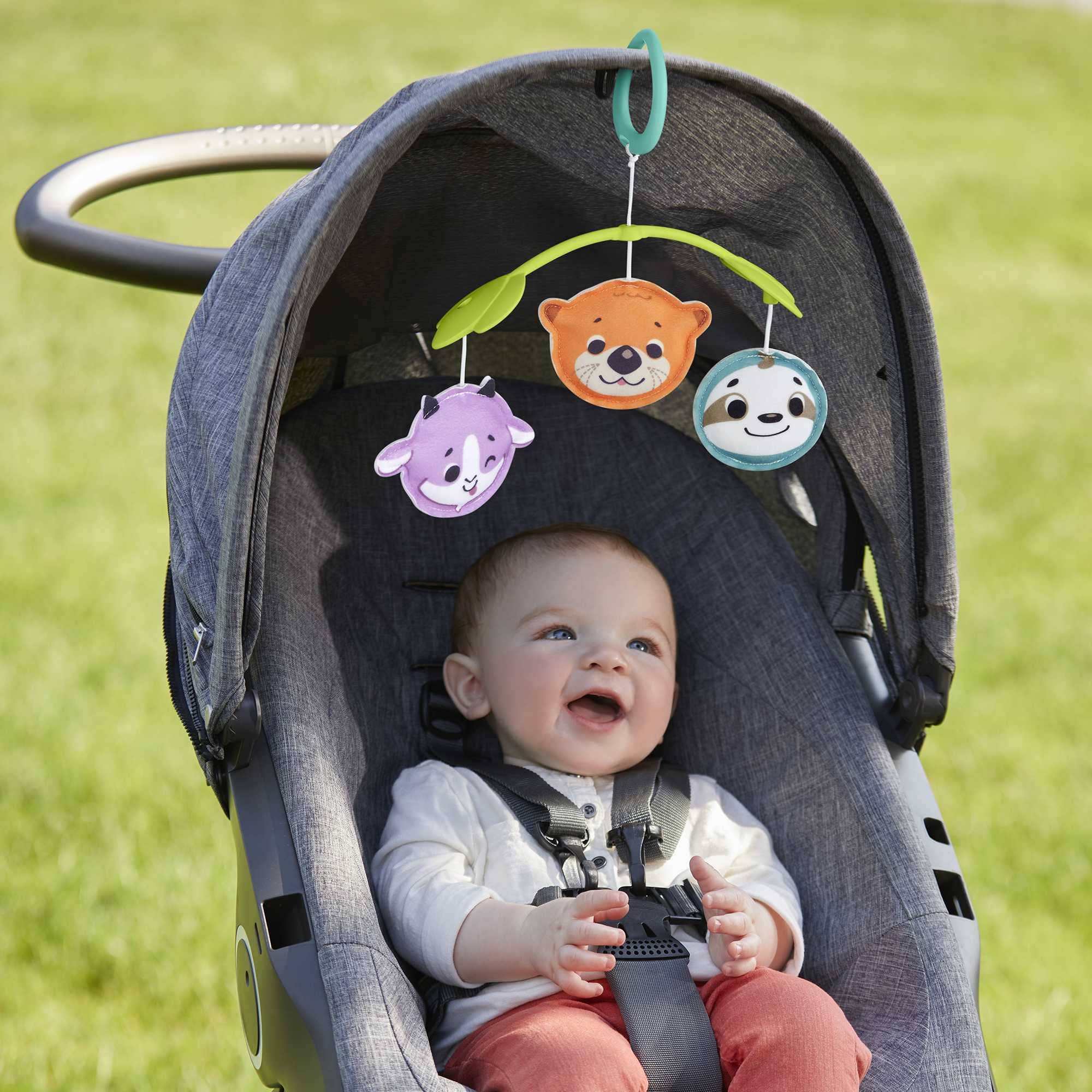 Fisher-Price 3-in-1 Soothe & Play Baby Crib Mobile with Music, Lights & Take-Along Toy for Newborns & Infants - Perfect for Nursery, Stroller & Travel Use