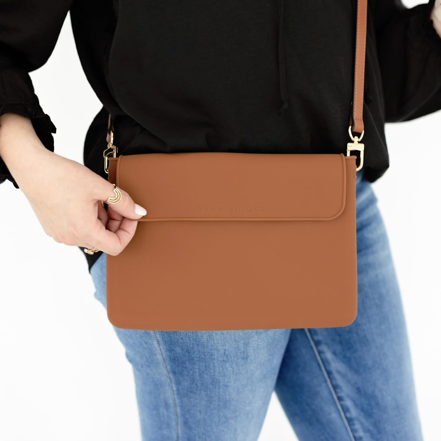 Ryan & Rose Women's Crossbody Bag - Stylish Sling Bag for Everyday Use, Fashionable Shoulder Purse - Perfect for Work, Travel & Shopping