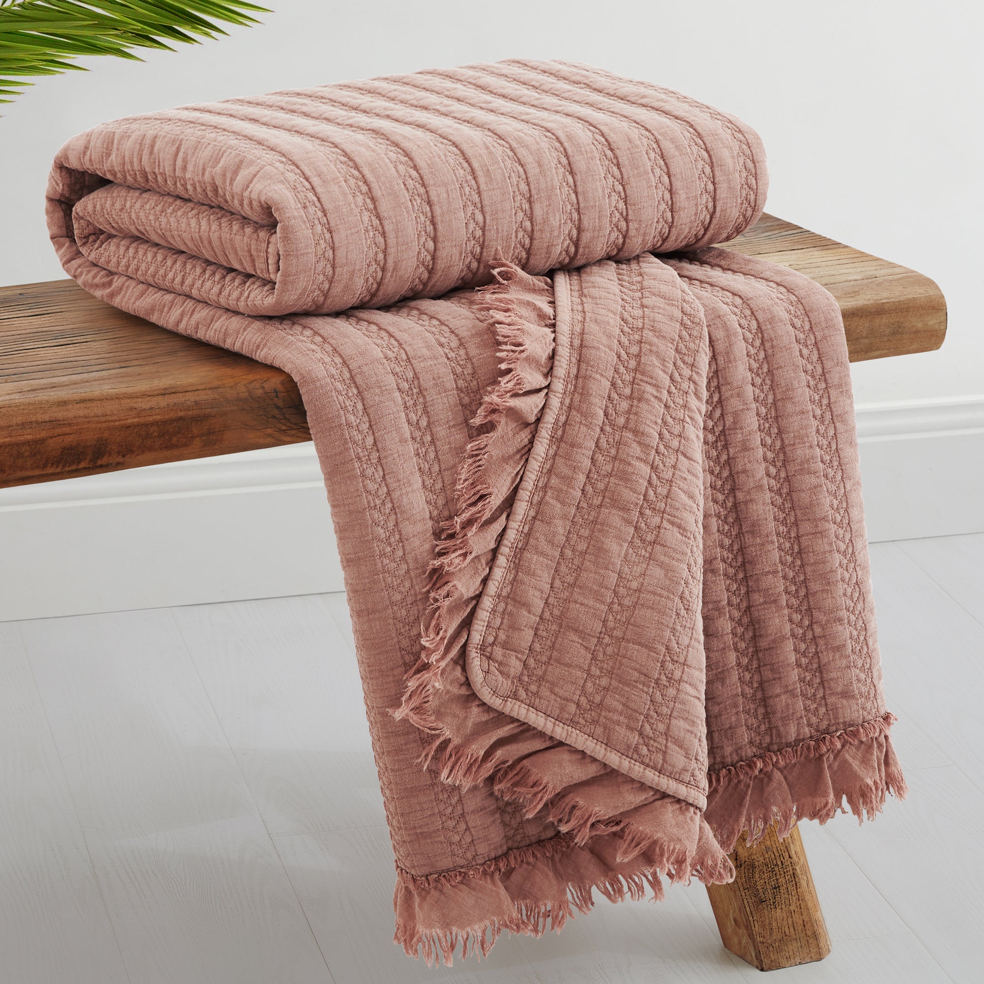 Wilhemina Dusty Rose Quilted Throw Blanket - Soft Cozy Bedspread for Couch, Bed & Sofa - Perfect for Living Room Decor, Gift & Winter Warmth