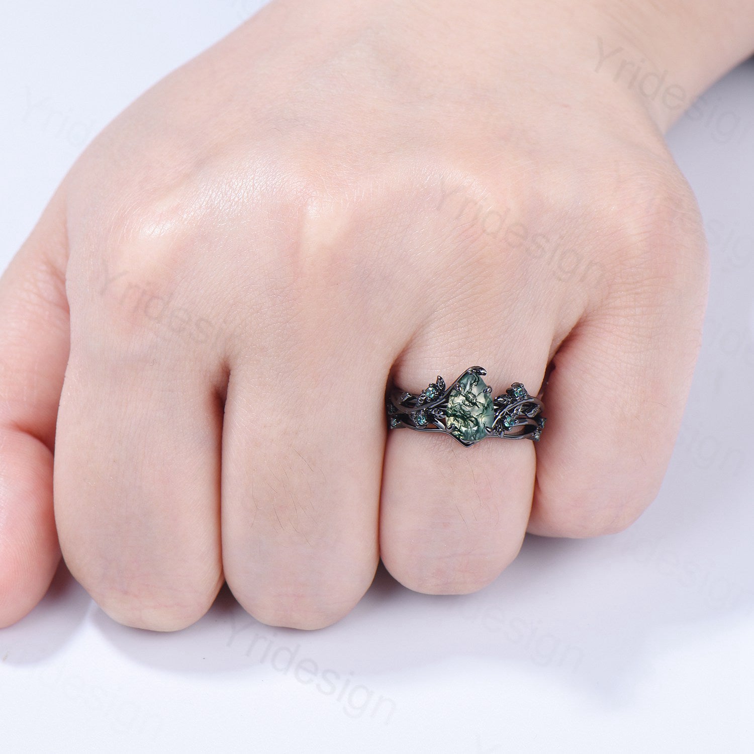 Black Gold Pear Shaped Moss Agate Wedding Ring Set - Nature Inspired Green Agate Twig Vine Engagement Ring for Women - Leafy Bridal Jewelry Set - Perfect for Weddings, Anniversaries & Romantic Gifts