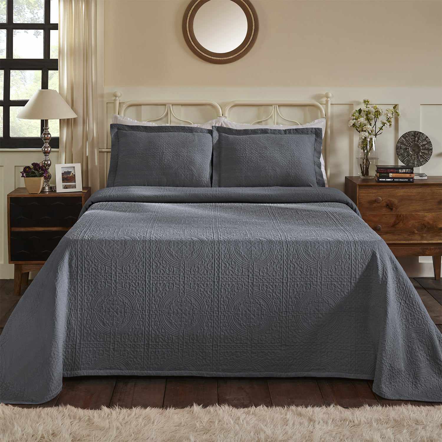 100% Cotton Jacquard Matelassé Fleur De Lis Bedspread Set - Luxury Queen Size Bedding Coverlet with Elegant Floral Design - Perfect for Master Bedroom, Guest Room & Hotel Decor