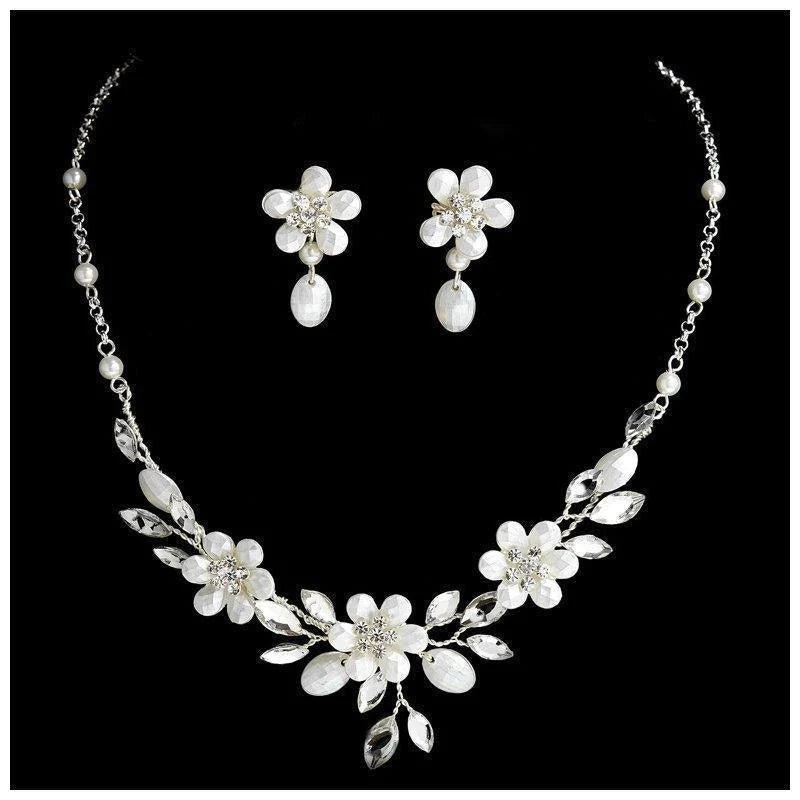 Elegant Bridal Crystal & Pearl Wedding Jewelry Set 3730 – Perfect for Brides, Bridesmaids, and Formal Occasions