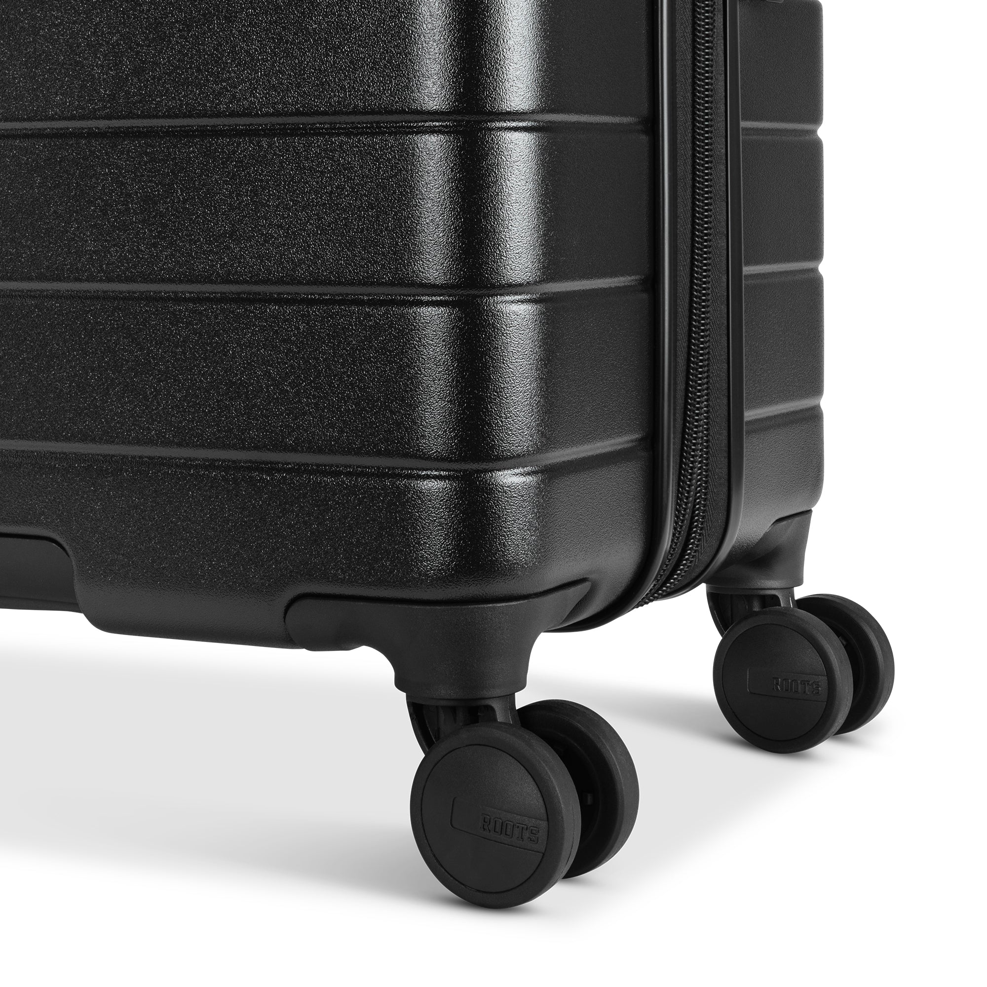 Roots Travel Expandable Spinner 28