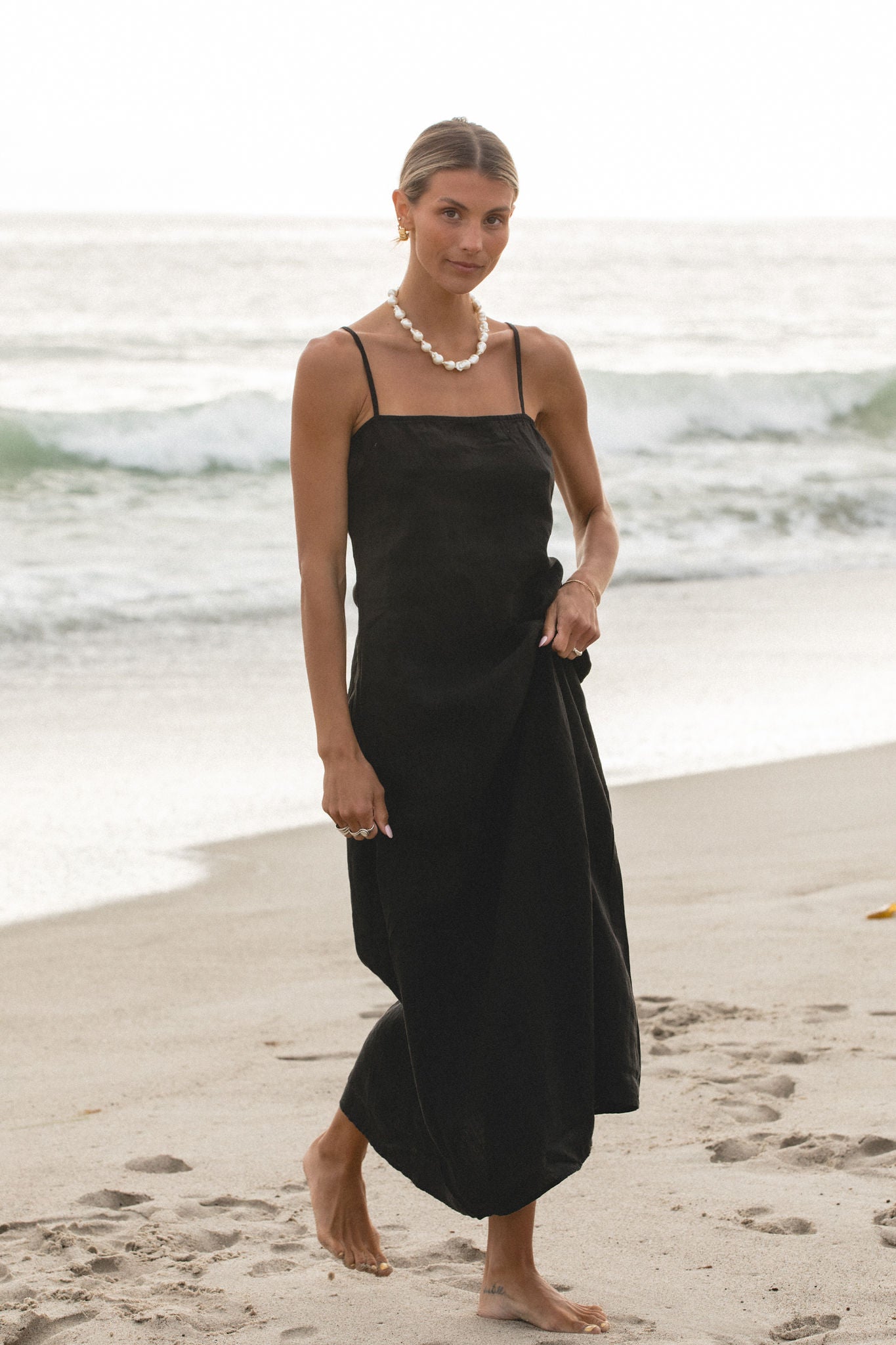 Stylish Sicily Linen Maxi Dress for Women - Breathable Summer Beach Dress, Boho Chic Vacation Outfit, Perfect for Beach Parties, Weddings & Casual Wear