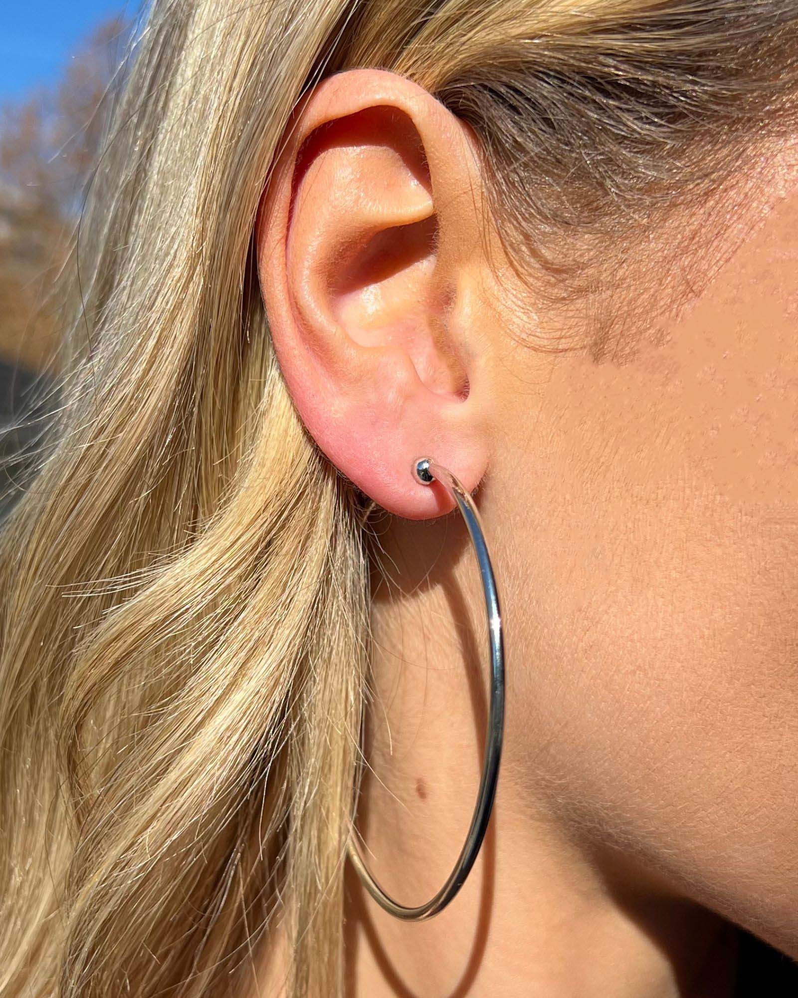 Izoa Alessia Sterling Silver Hoop Earrings for Women - Elegant & Hypoallergenic Jewelry for Everyday Wear, Parties & Gifts