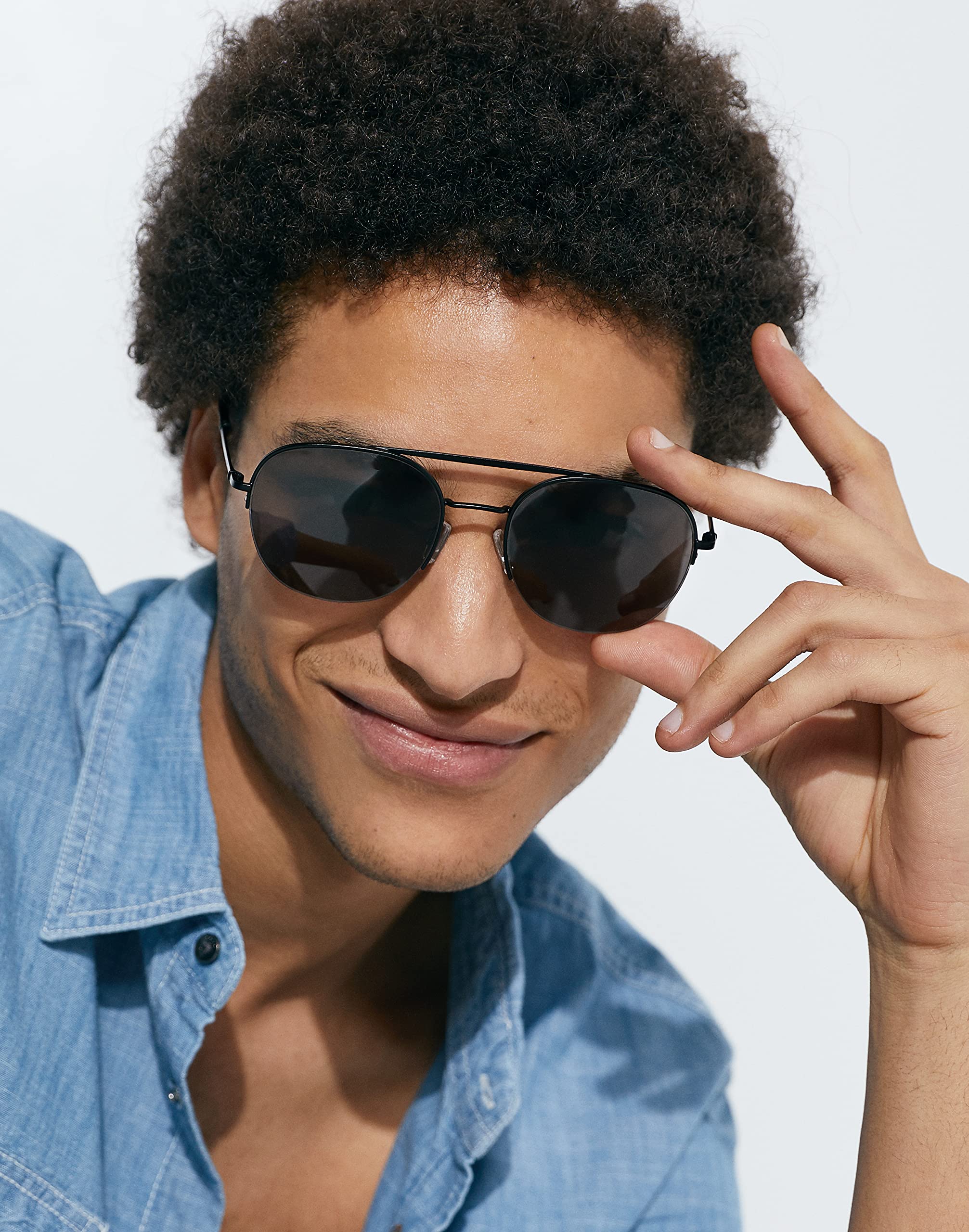 HAWKERS LENOX Polarized Sunglasses for Men & Women - Classic Black Aviator Style for Outdoor, Driving, and Beach Activities