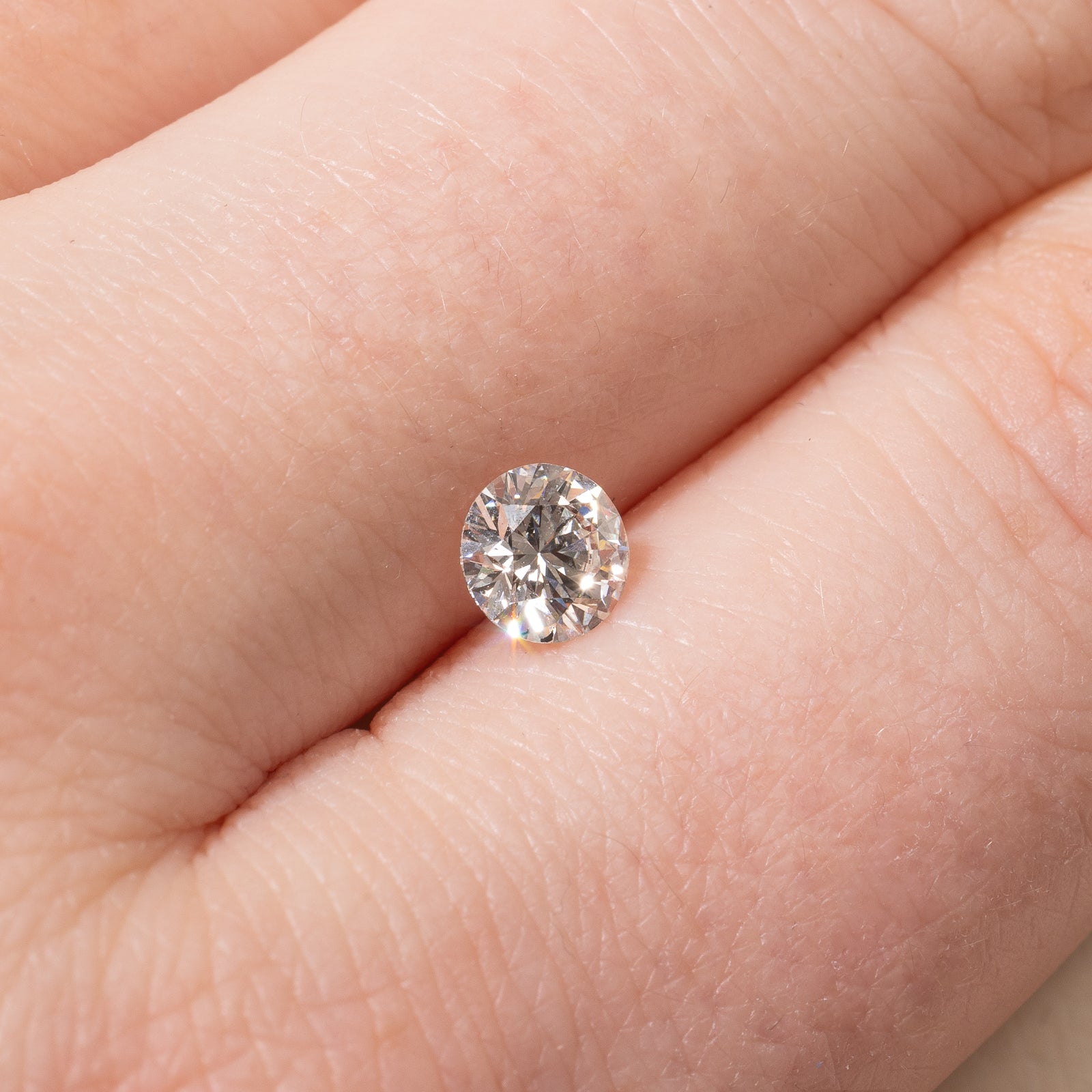 0.58ct Round Brilliant Cut Loose Diamond - SI2 Clarity, H Color | Perfect for Engagement Rings & Fine Jewelry