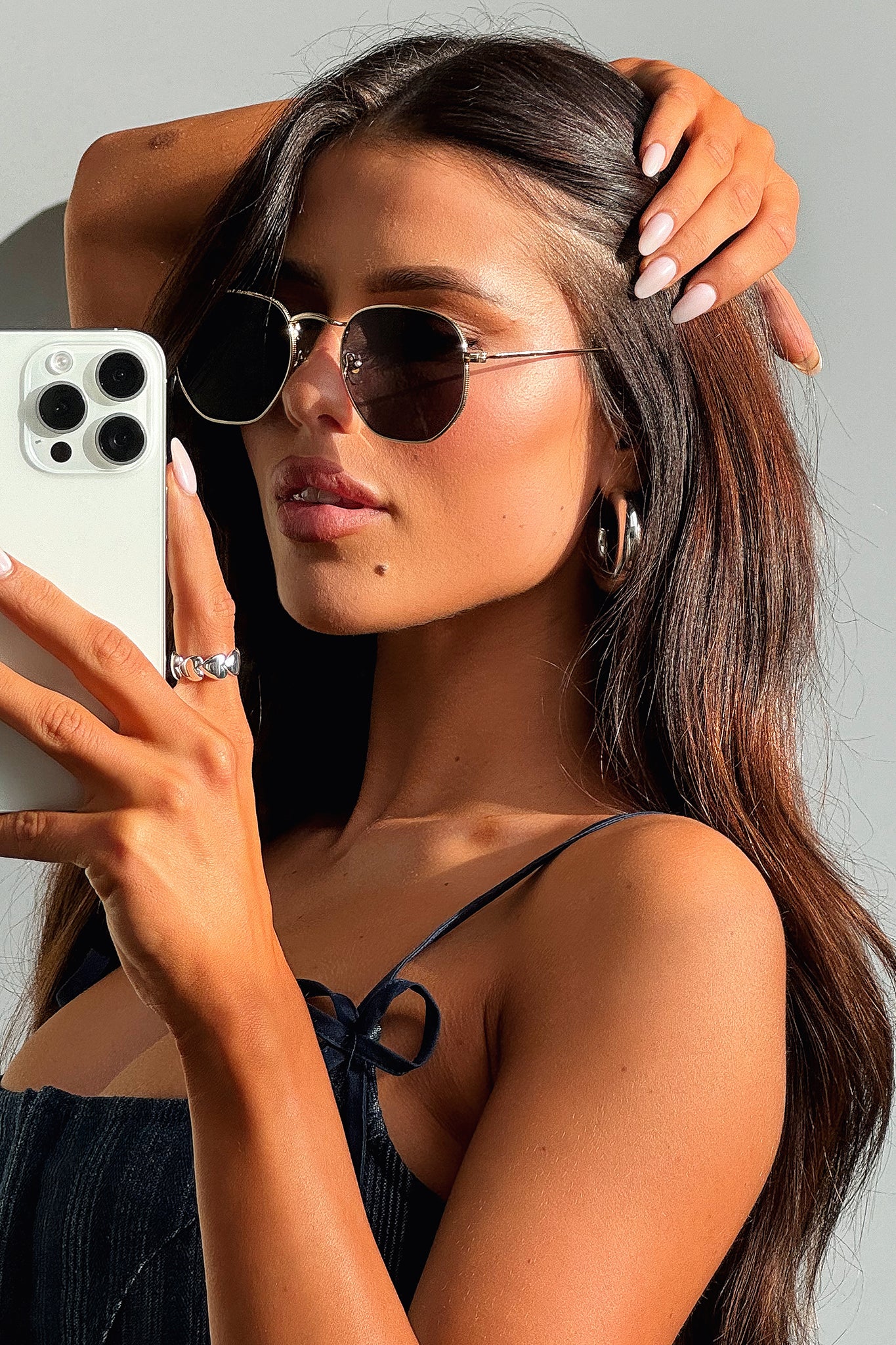 Cillian Polarized Sunglasses for Men & Women - Gold/Black Aviator Style - UV400 Protection - Perfect for Driving, Beach & Outdoor Activities