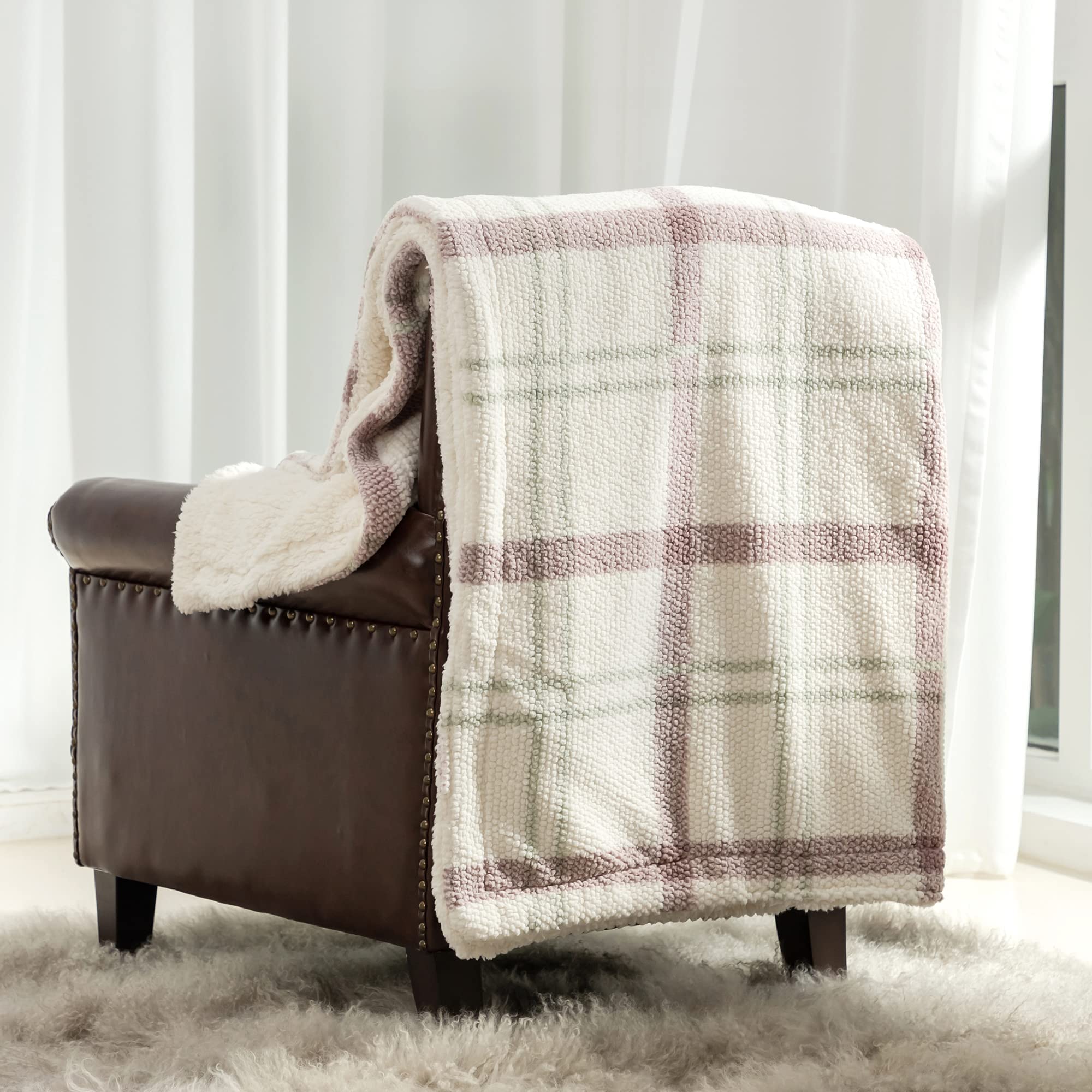 Cozy Bliss Sherpa Fleece Blanket - Double Sided Popcorn Throw, Ultra Soft & Fluffy Thick Blanket for Couch, Bed, Sofa - Perfect for Winter Nights, Movie Time & Home Decor (Taupe/Green, 50x60 Inches)