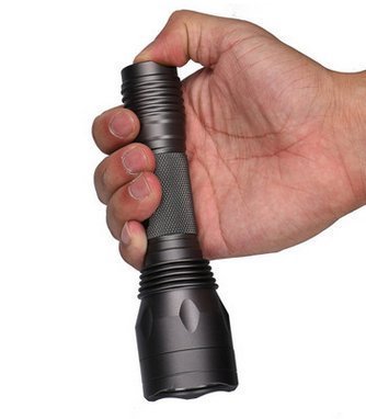 BESTSUN Predator Light 350 Yards Red LED Hunting Flashlight with Pressure Switch, Scope & Picatinny Mounts - Tactical Light for Night Hunting Coyotes, Varmints, Hogs | Perfect for Outdoor Hunting, Camping & Security Use