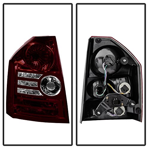 OEM Style Rear Brake Tail Lights for Chrysler 300 2008-2010 - Perfect for Night Driving & Enhanced Safety