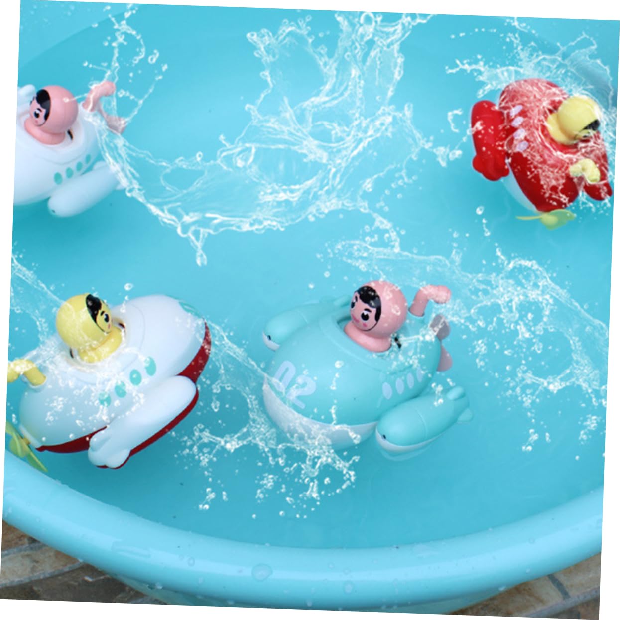 FAVOMOTO 2 Pack Wind Up Animal Bath Toys - Fun Swimming Duck Bathroom Toys for Kids, Toddlers & Babies - Perfect for Bathtime Play, Sensory Development & Water Play Activities