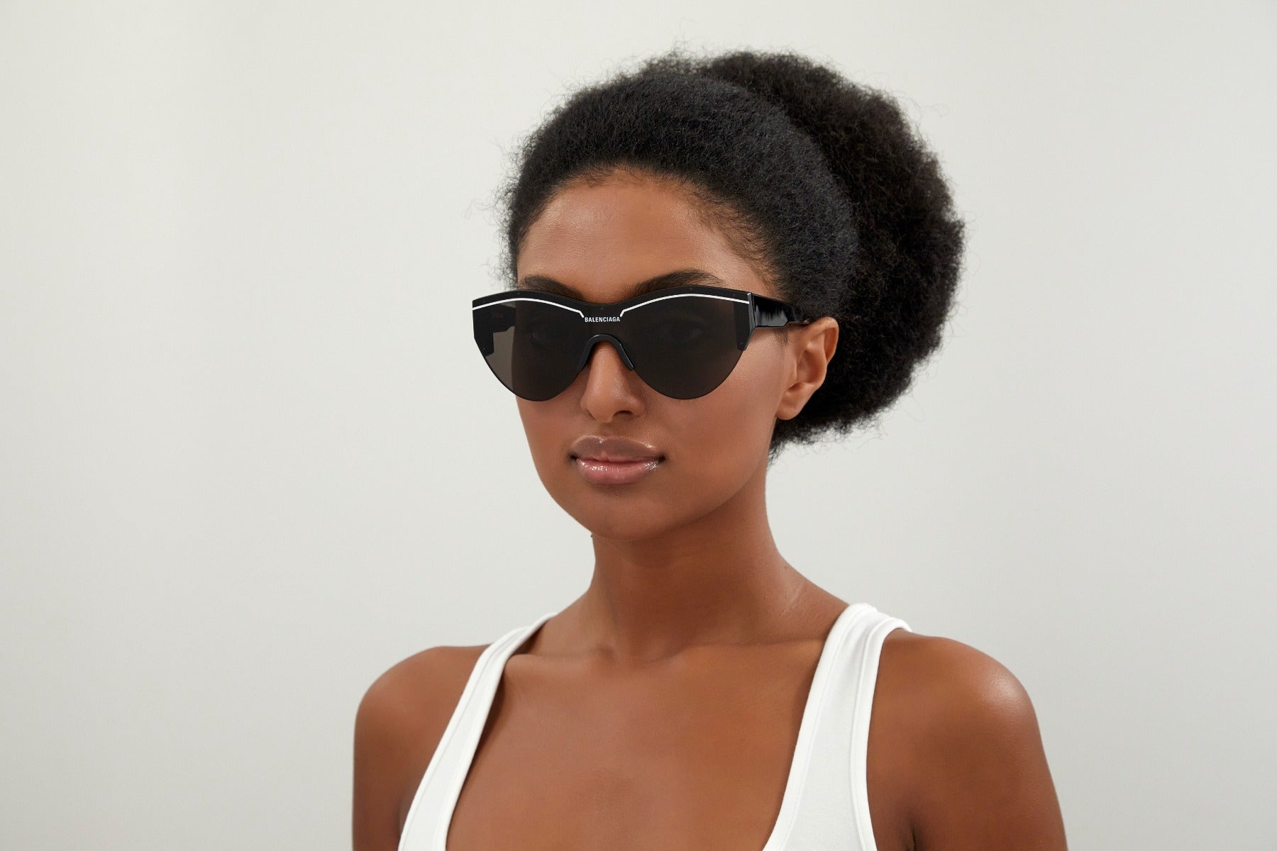 Balenciaga BB0004S Sunglasses - Luxury Designer Shades for Women & Men, UV Protection, Fashionable Eyewear for Outdoor Activities, Travel & Daily Wear