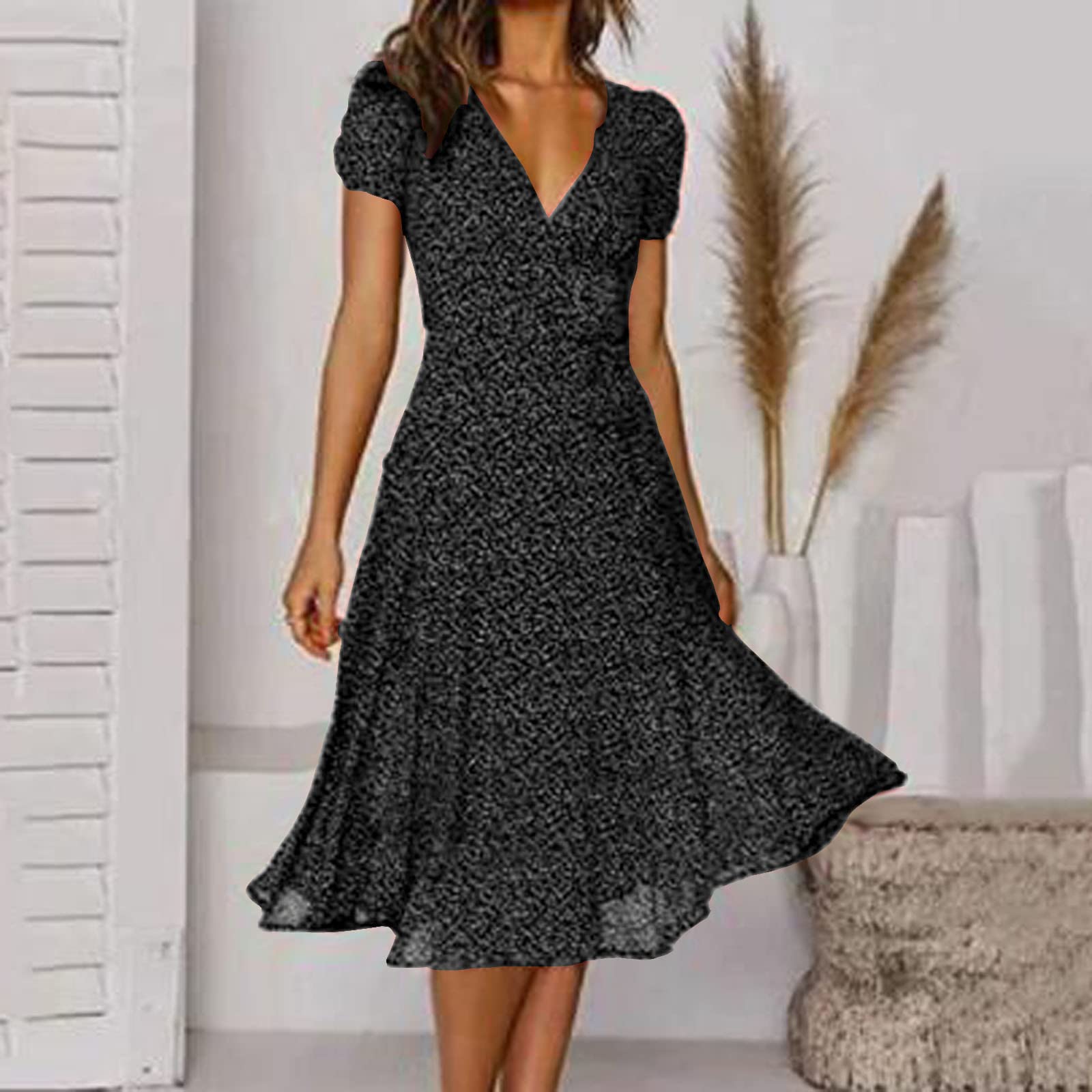 Stylish Women's Midi Dress with Skull Print - Casual Plus Size Polka Dot Maxi Dress for Christmas, New Year & Party Wear - Perfect for Holiday Gatherings, Date Nights & Special Occasions