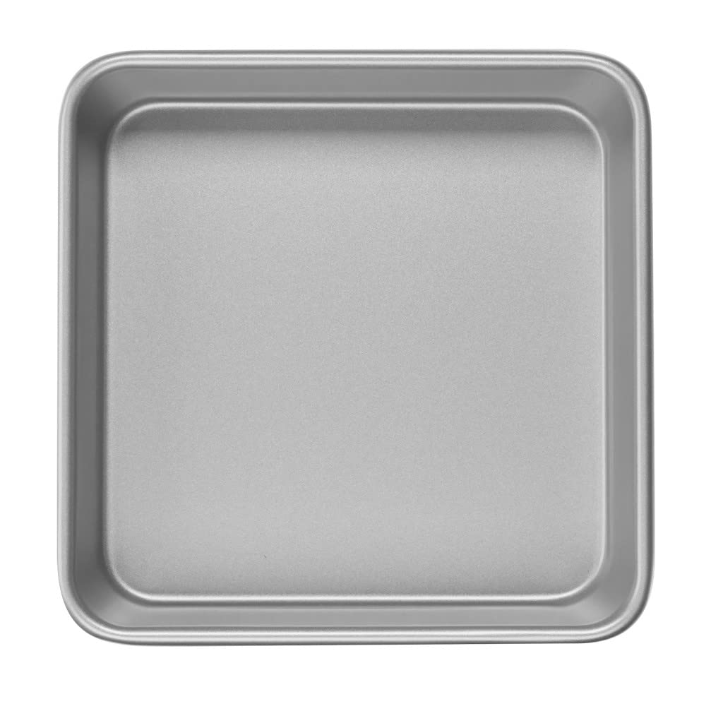 Cuisinart 9-Inch Square Cake Pan - Bronze Non-Stick Baking Pan for Brownies, Sheet Cakes & Bars - Perfect for Home Baking, Parties & Gifts