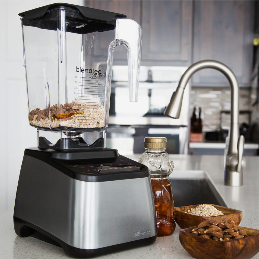 Blendtec Designer 650 Blender - High Performance Countertop Blender for Smoothies, Soups & Nut Butters - Perfect for Home Kitchens & Commercial Use