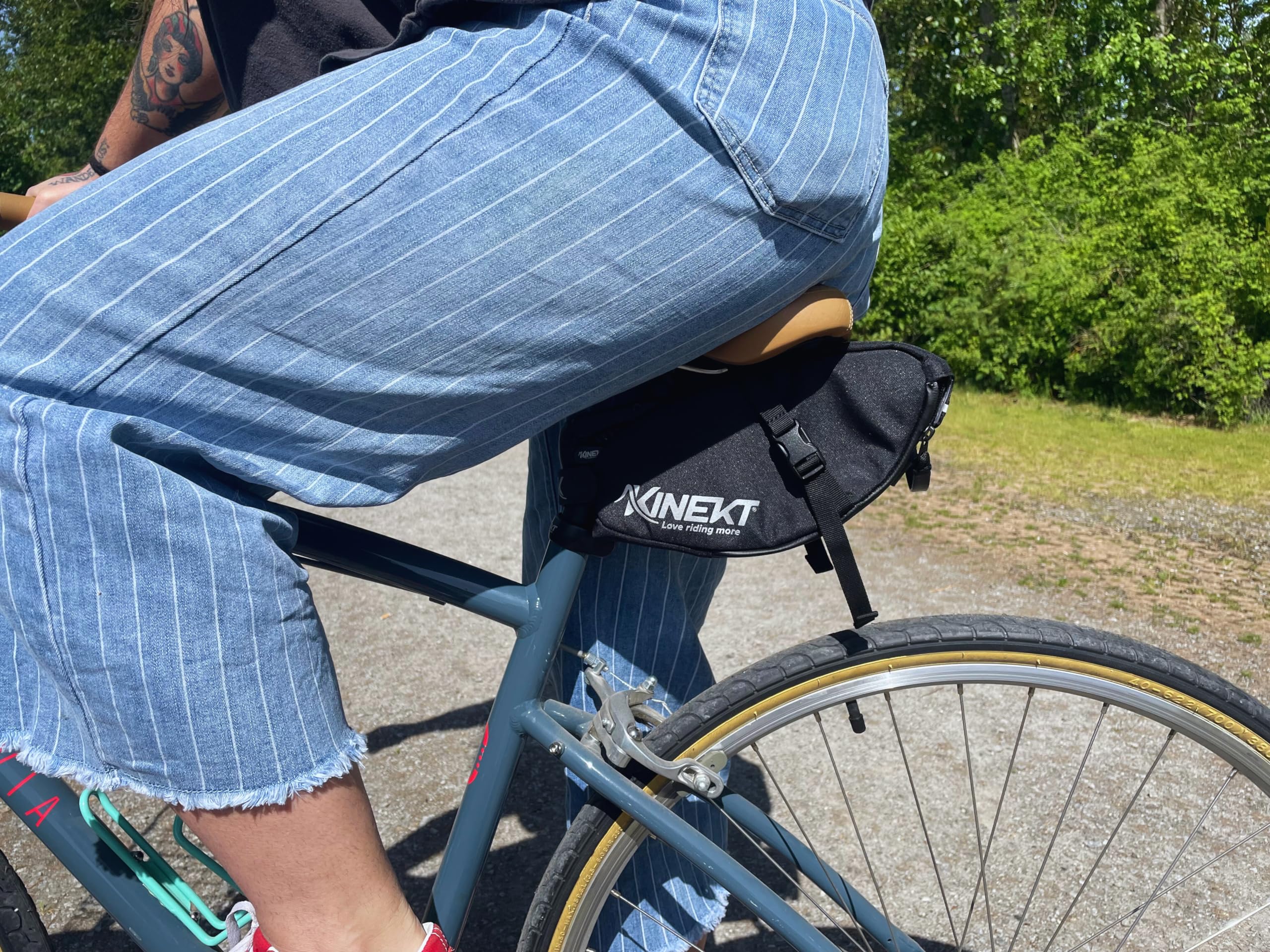 KINEKT Waterproof Bike Saddle Bag - 4L Cycling Accessories with Magnetic Closure & Reflective Strip for Road & Mountain Bikes - Perfect for Commuting, Touring & Outdoor Adventures (Black)