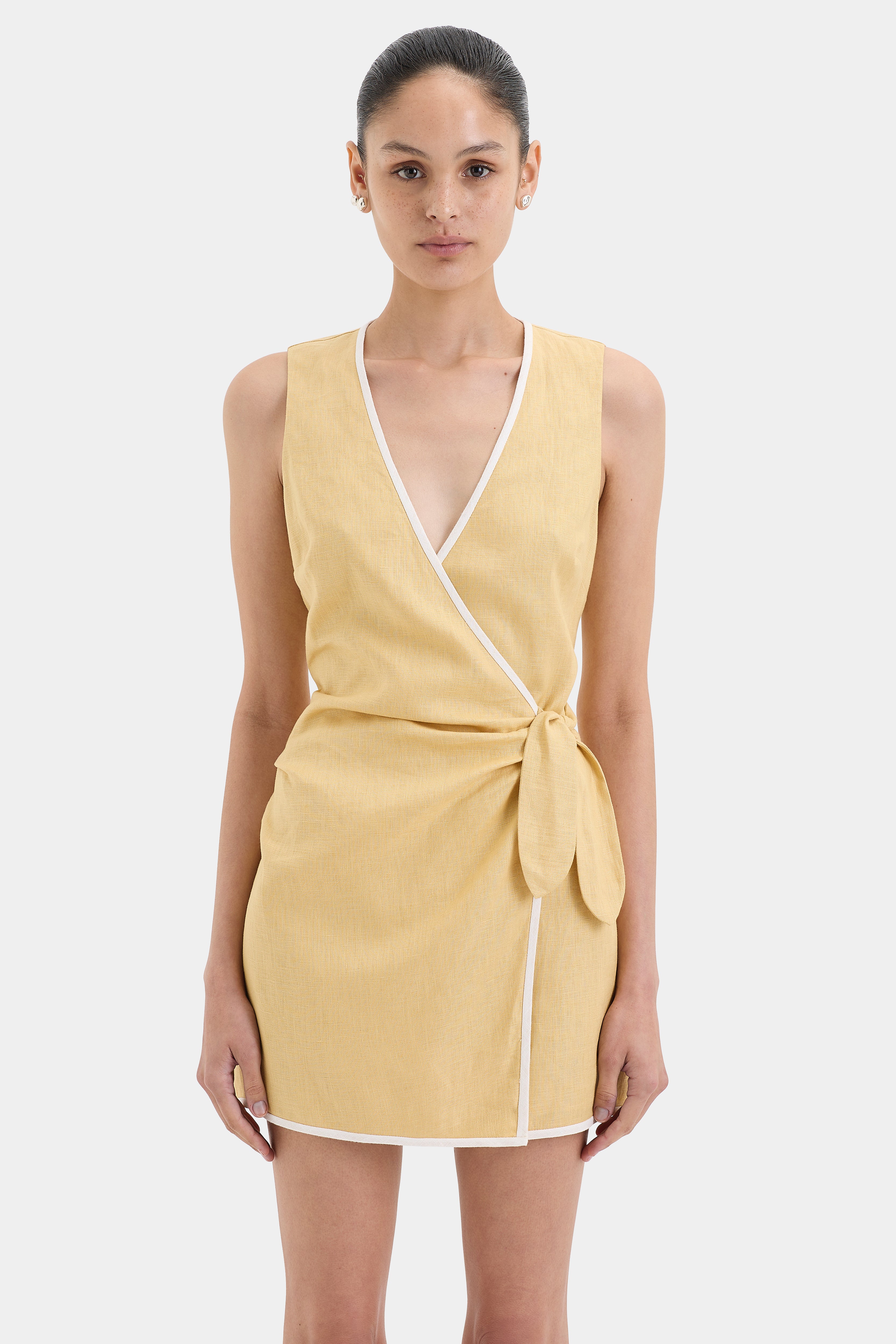 Carlotta Wrap Mini Dress - Flattering Women's Bodycon Dress for Night Out, Party & Date Night | Sexy V-Neck & Wrap Design | Perfect for Club, Cocktail & Evening Events