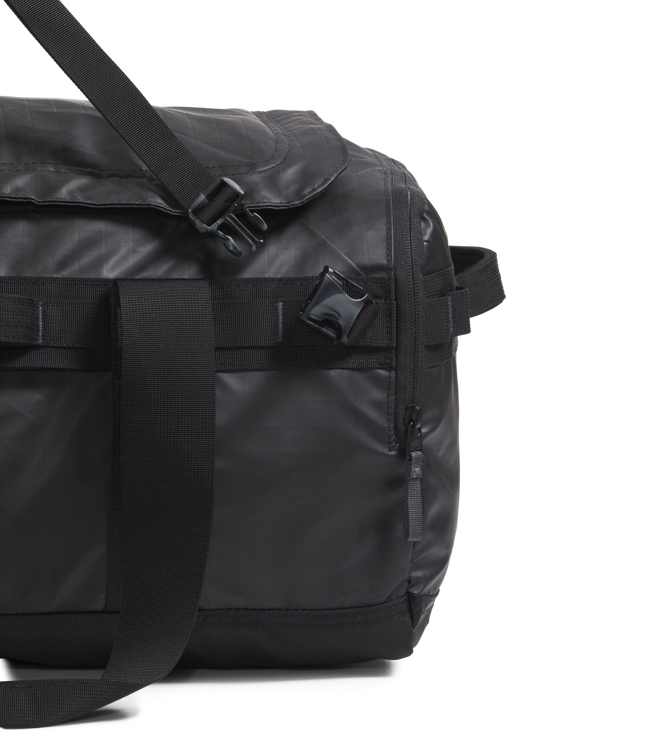 The North Face Base Camp Voyager Duffel 62L - Waterproof Travel Duffel Bag for Camping, Hiking & Outdoor Adventures - Durable Gear for Men & Women