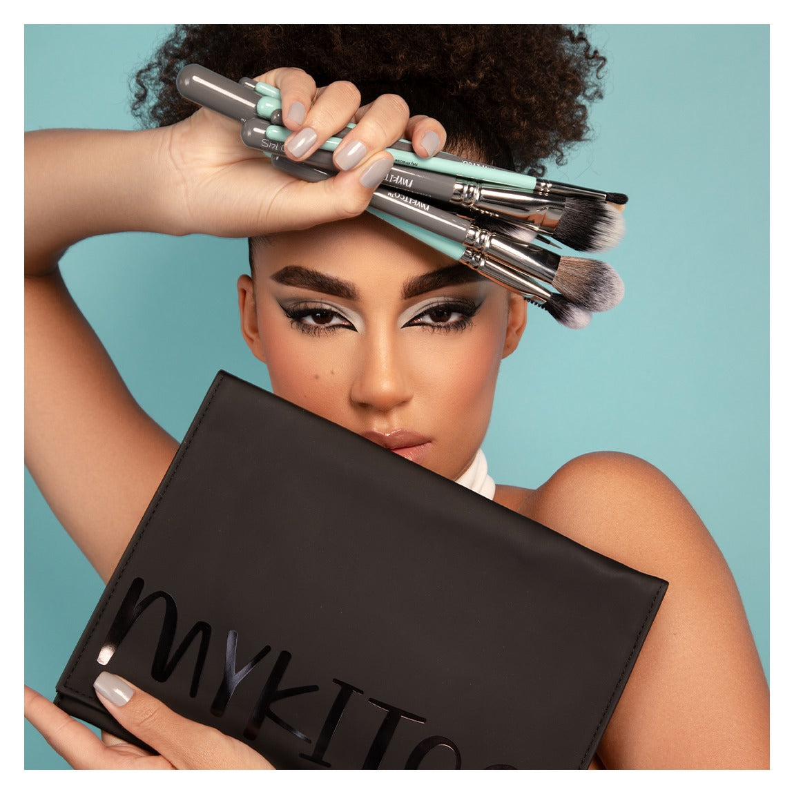 Professional Complete Makeup Brush Set - 12 Piece Vegan & Cruelty-Free Cosmetics Brushes for Foundation, Blending, Contouring - Perfect for Makeup Artists & Beginners | Home, Travel, Salon Use