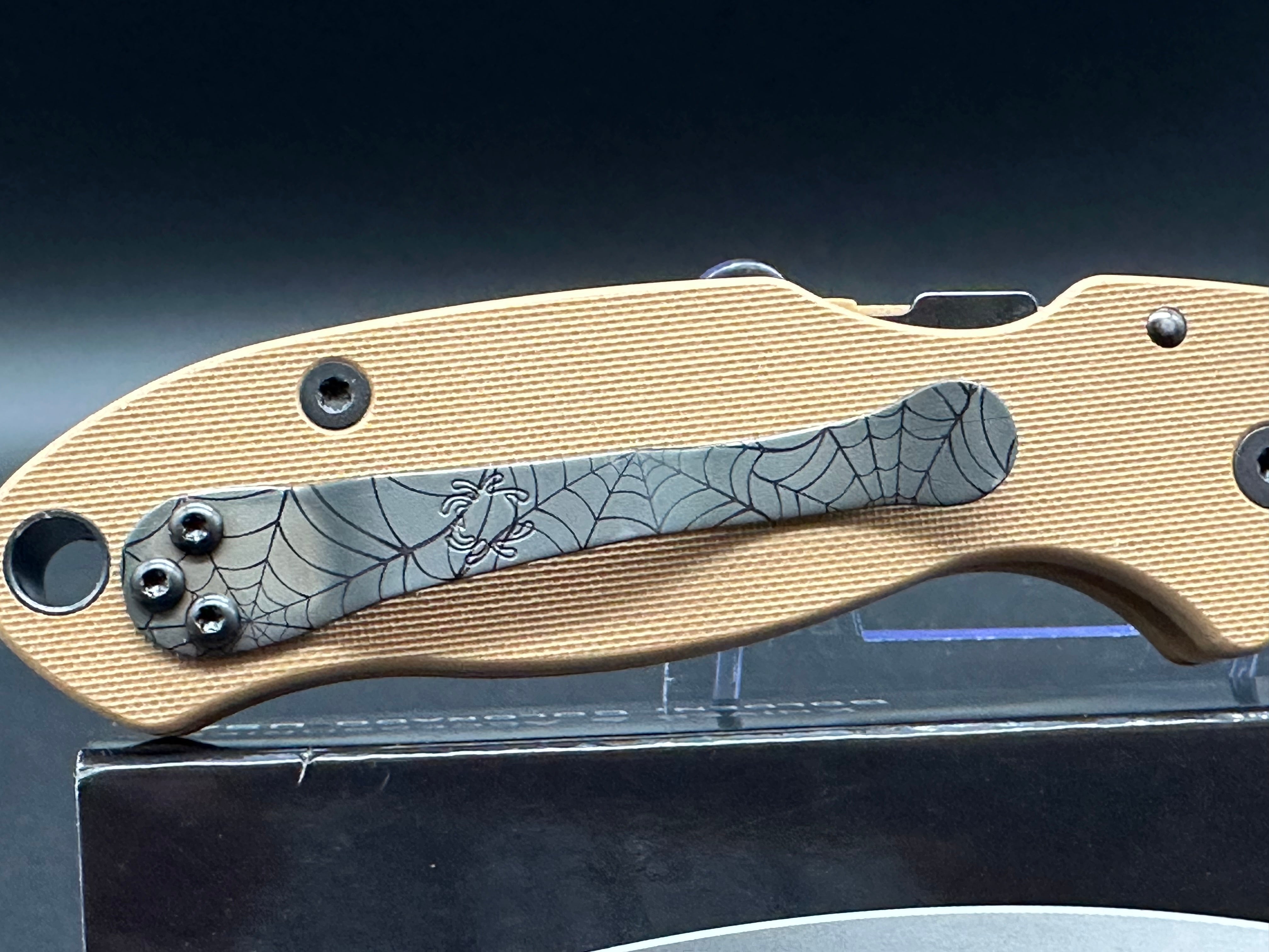 Spyderco Para 3 Folding Knife with Tan G10 Handle & S45VN Steel Blade - EDC Pocket Knife for Outdoor, Camping, and Everyday Carry