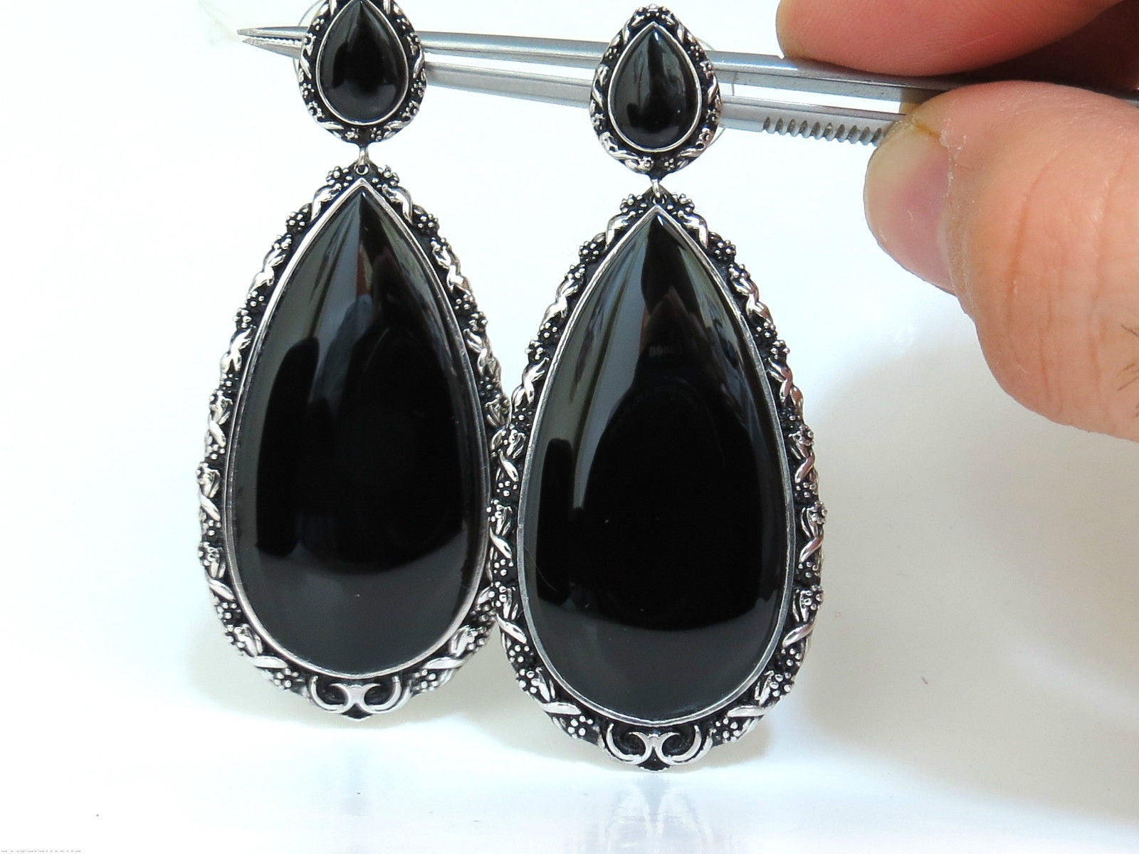 18KT Gothic Revival Gilt Deco Natural Jet Black Onyx Dangle Earrings – Elegant Vintage Jewelry for Women, Perfect for Weddings, Parties & Special Occasions