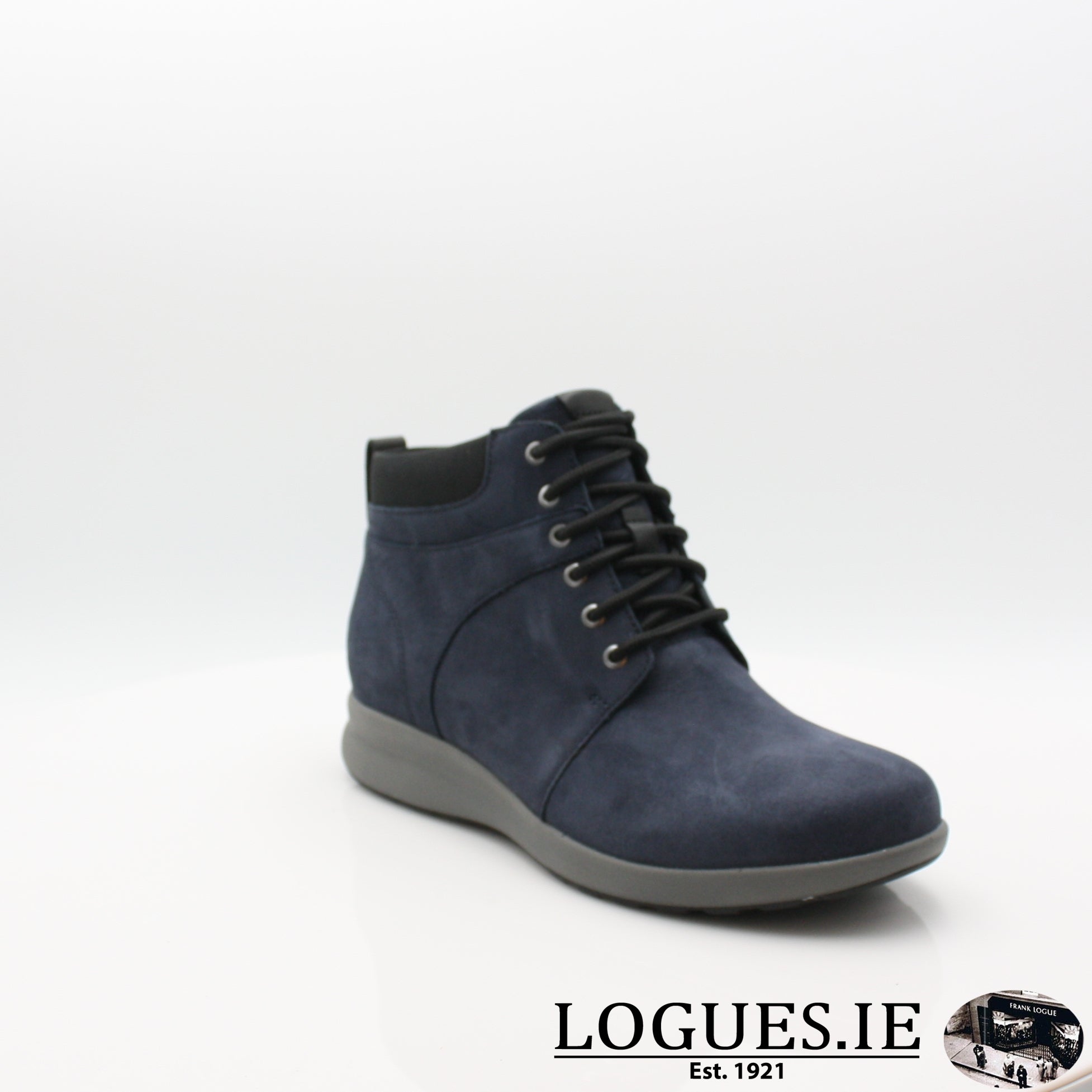 Clarks Un Adorn Walk Women's Comfortable Casual Shoes for Walking, Work & Everyday Wear | Stylish & Lightweight