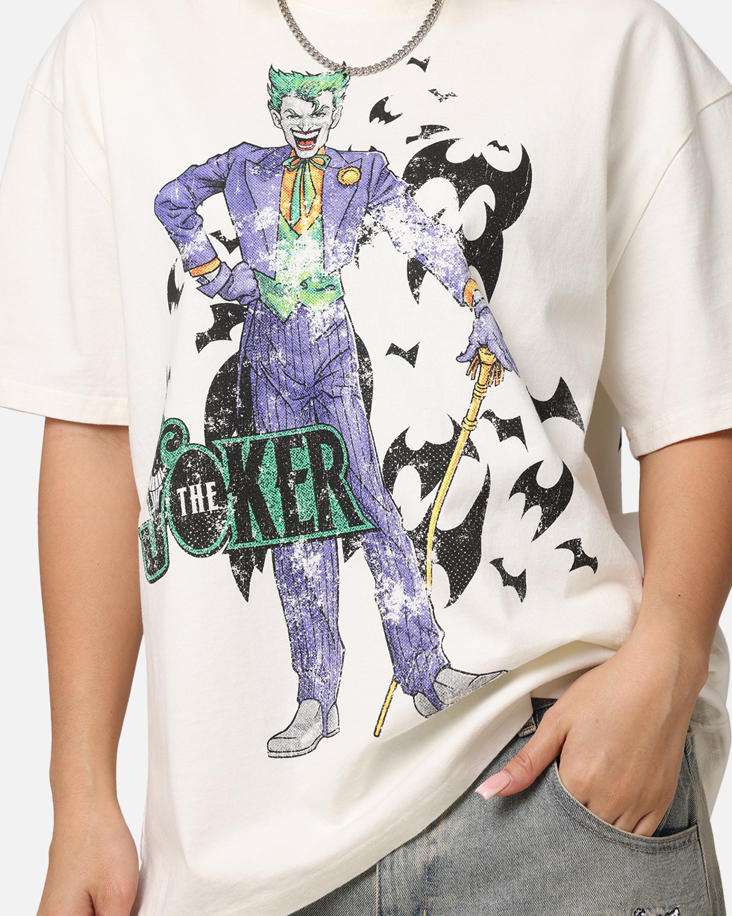 Vintage DC Batman The Joker Cane Graphic T-Shirt - Off White | American Thrift Style | Perfect for Cosplay, Comic Con & Casual Wear