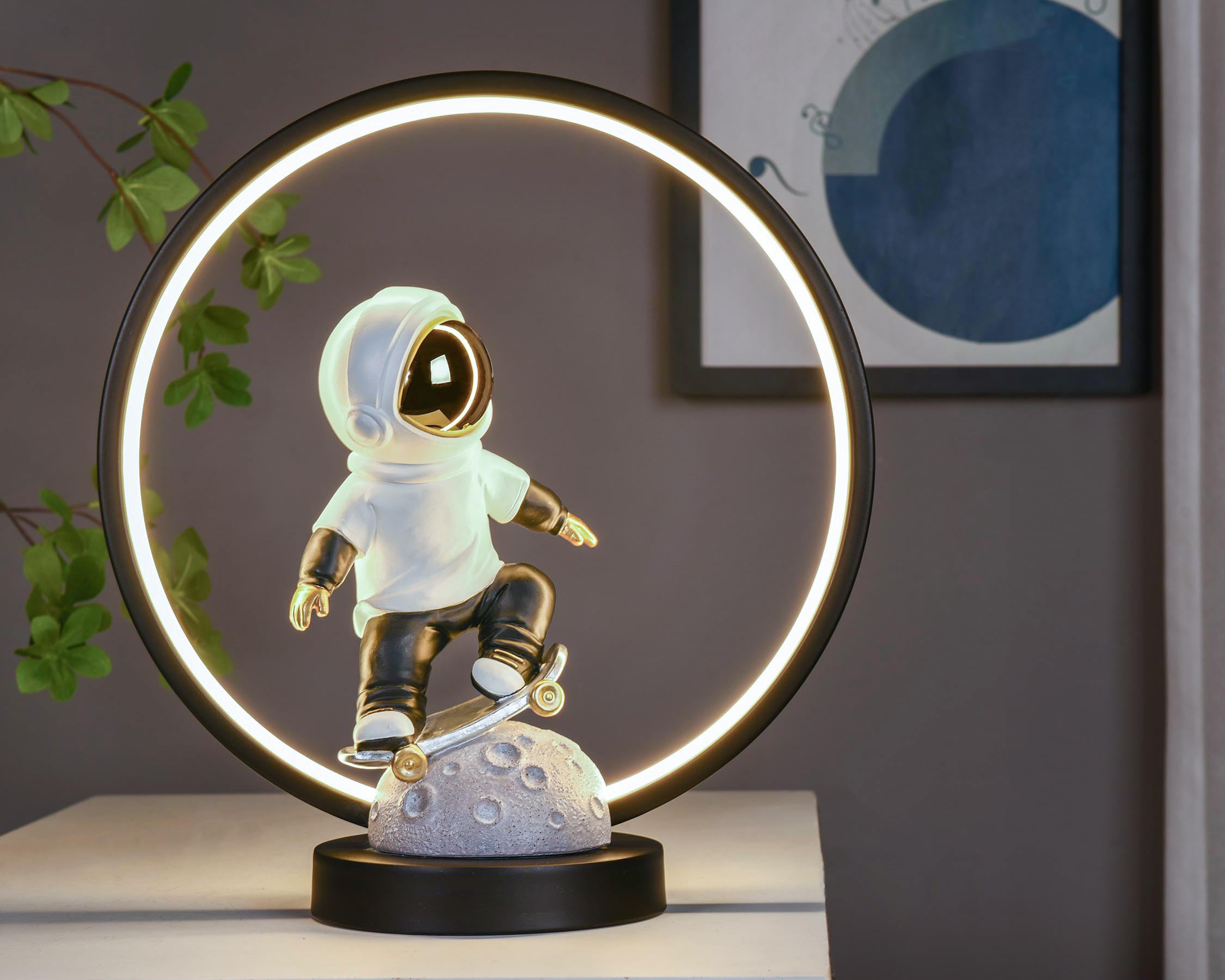 Astronaut Night Light for Kids & Adults - USB-Powered LED Bedside Table Lamp for Bedroom, Nursery & Living Room | Perfect Birthday & Christmas Gift Idea | Creates Soothing Ambiance for Nighttime Reading & Relaxation