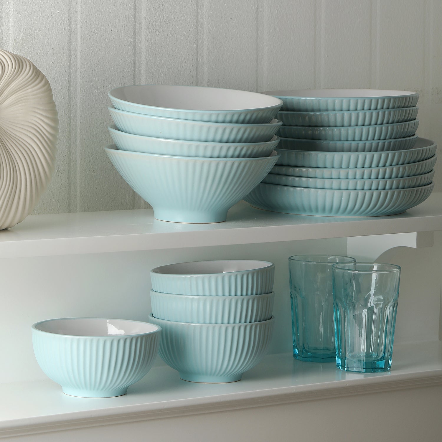 Premium Lustra Stoneware Dinnerware Set - 16-Piece Teal Blue Ceramic Plates, Bowls & Mugs - Durable Chip-Resistant Dish Set for Everyday Use & Entertaining
