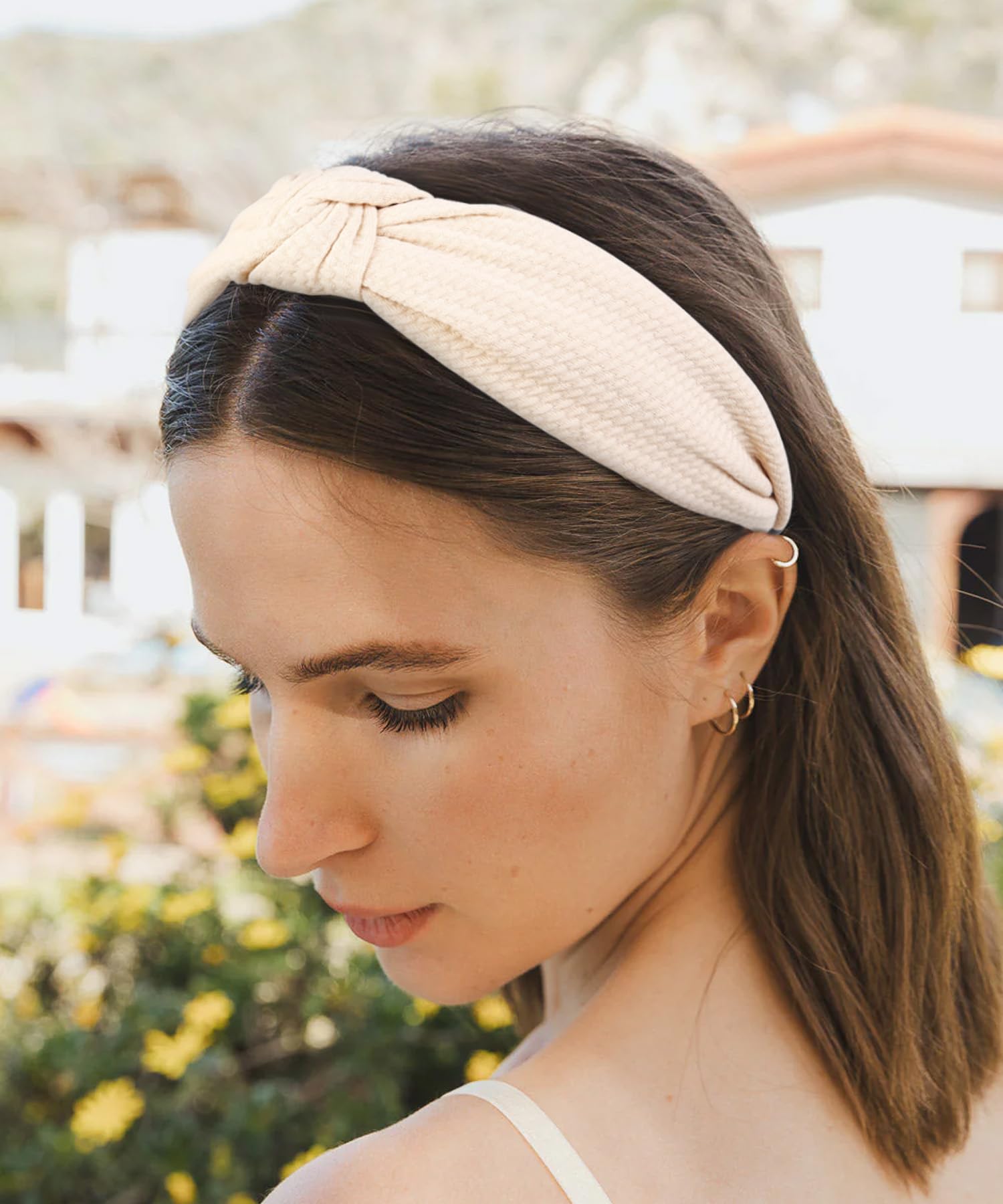 WOVOWOVO 4-Pack Knotted Headbands for Women - Non-Slip Wide Boho Hairbands in Black, Khaki & Brown - Perfect for Yoga, Workouts & Fashion Accessories