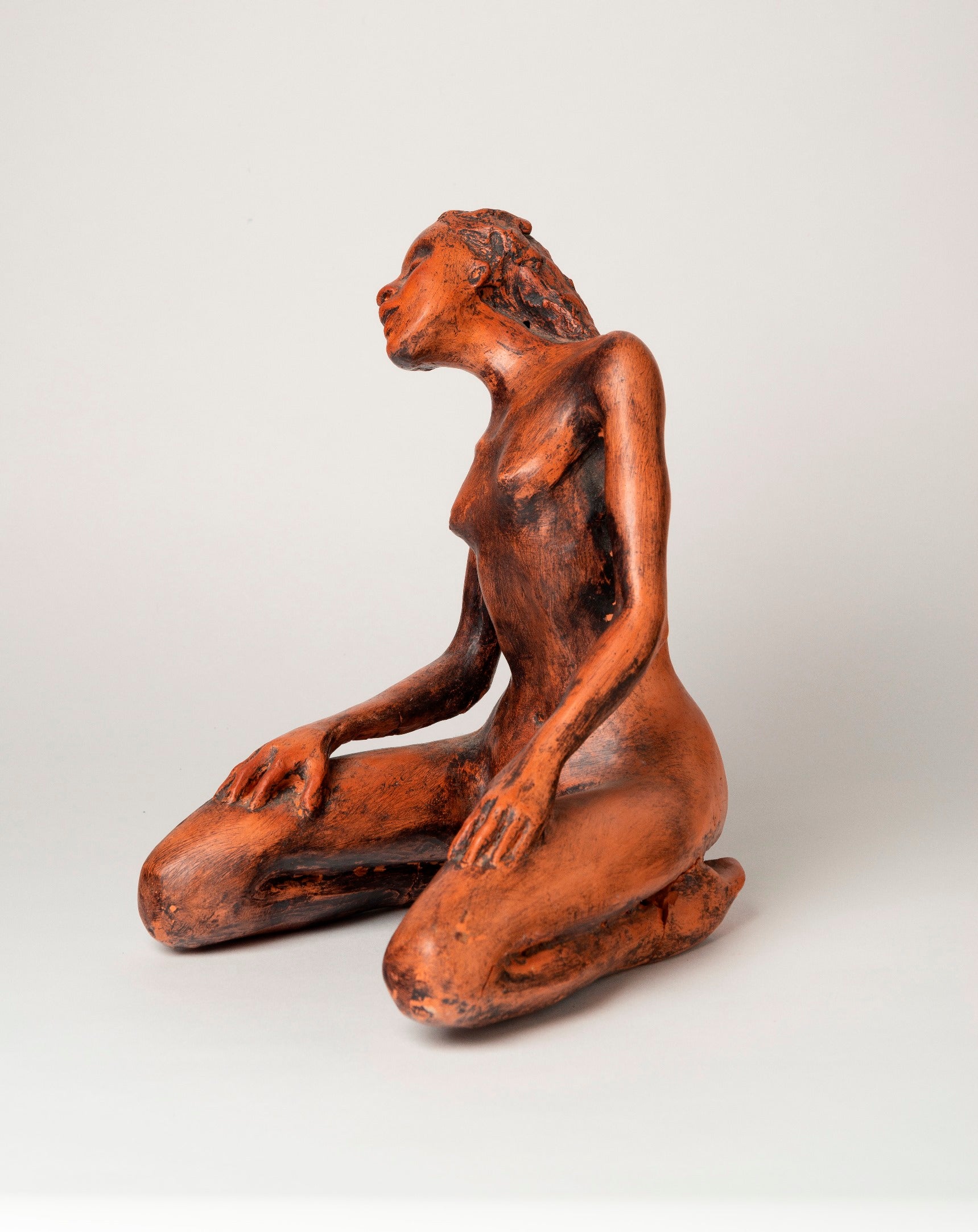 Andrea Lyons Crouching Woman Statue - Elegant Home Decor Sculpture for Living Room, Office & Garden | Perfect Gift for Art Lovers