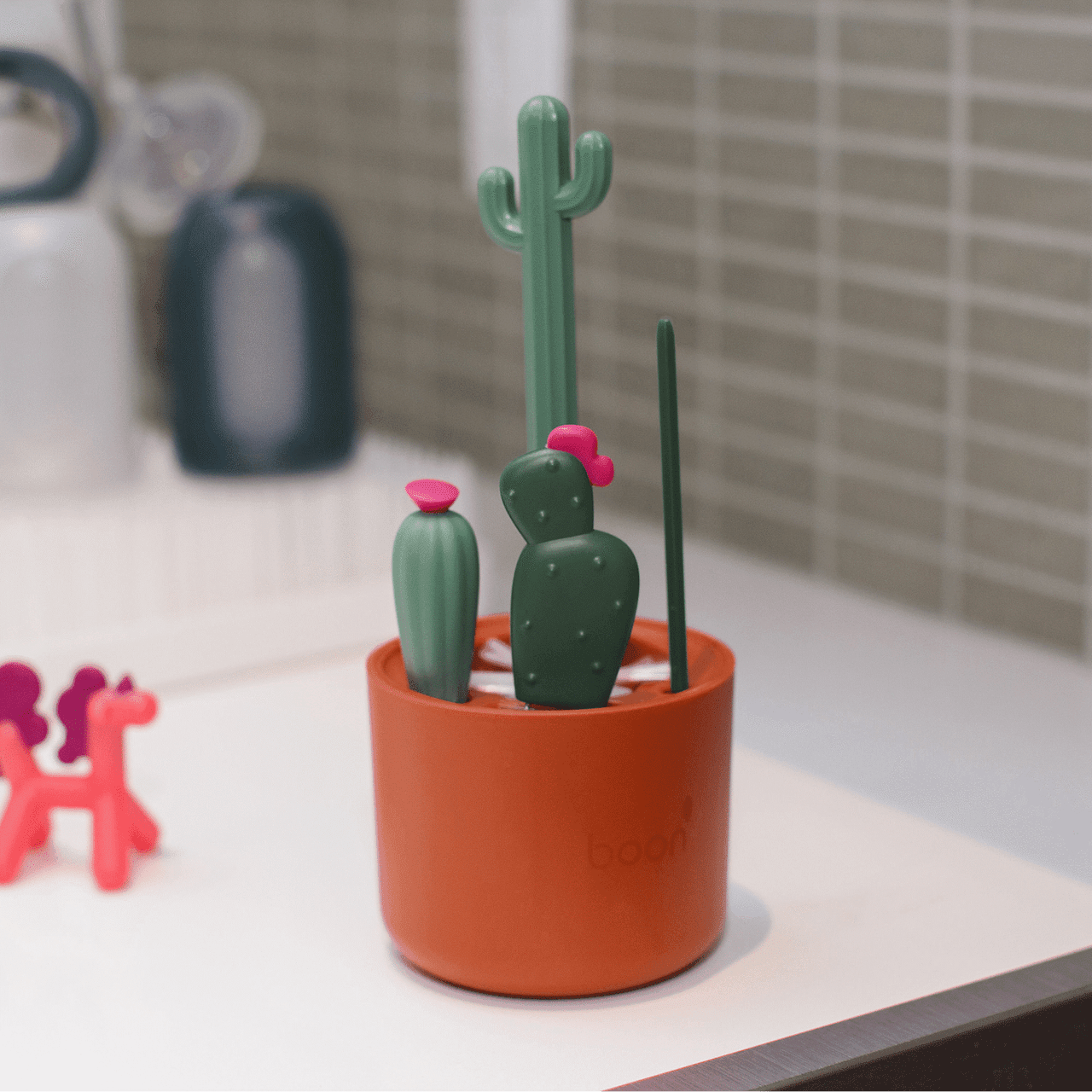 Boon Cacti Baby Bottle Cleaning Brush Set - 3-Piece Nipple & Bottle Cleaner Kit for Newborns - Safe & Durable for Breast Pump Parts, Sippy Cups, and Baby Feeding Accessories (Dishwasher Safe)