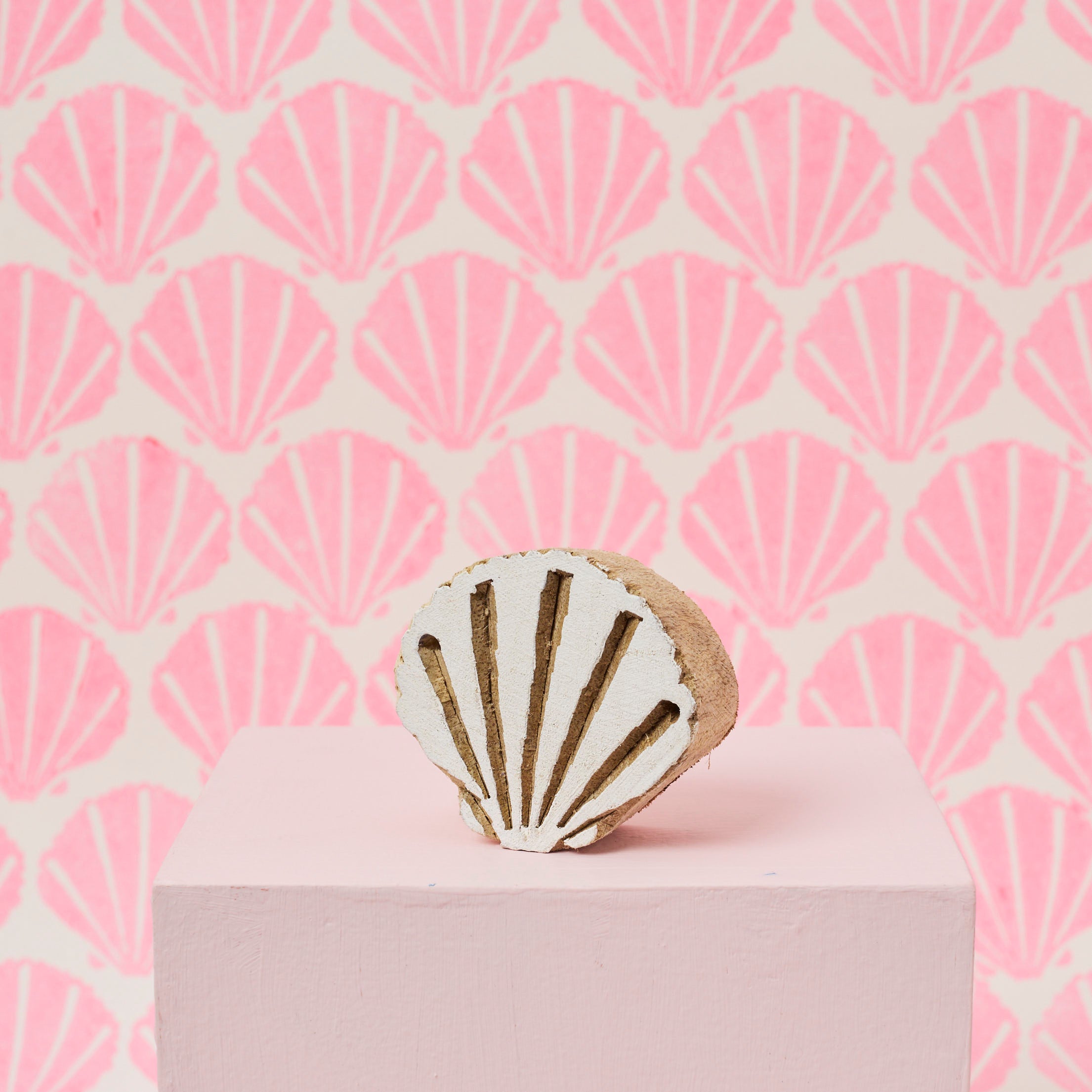 Natural Wooden Block Shell - Handcrafted Decorative Seashell for Beach Themed Home Decor, Coastal Living Room, Bathroom, and Wedding Centerpieces