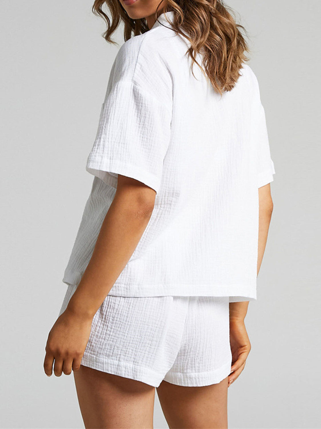 Stylish Textured Button-Up Shirt & Resort Shorts Set for Men - Perfect for Summer Vacations, Beach Getaways & Casual Outings