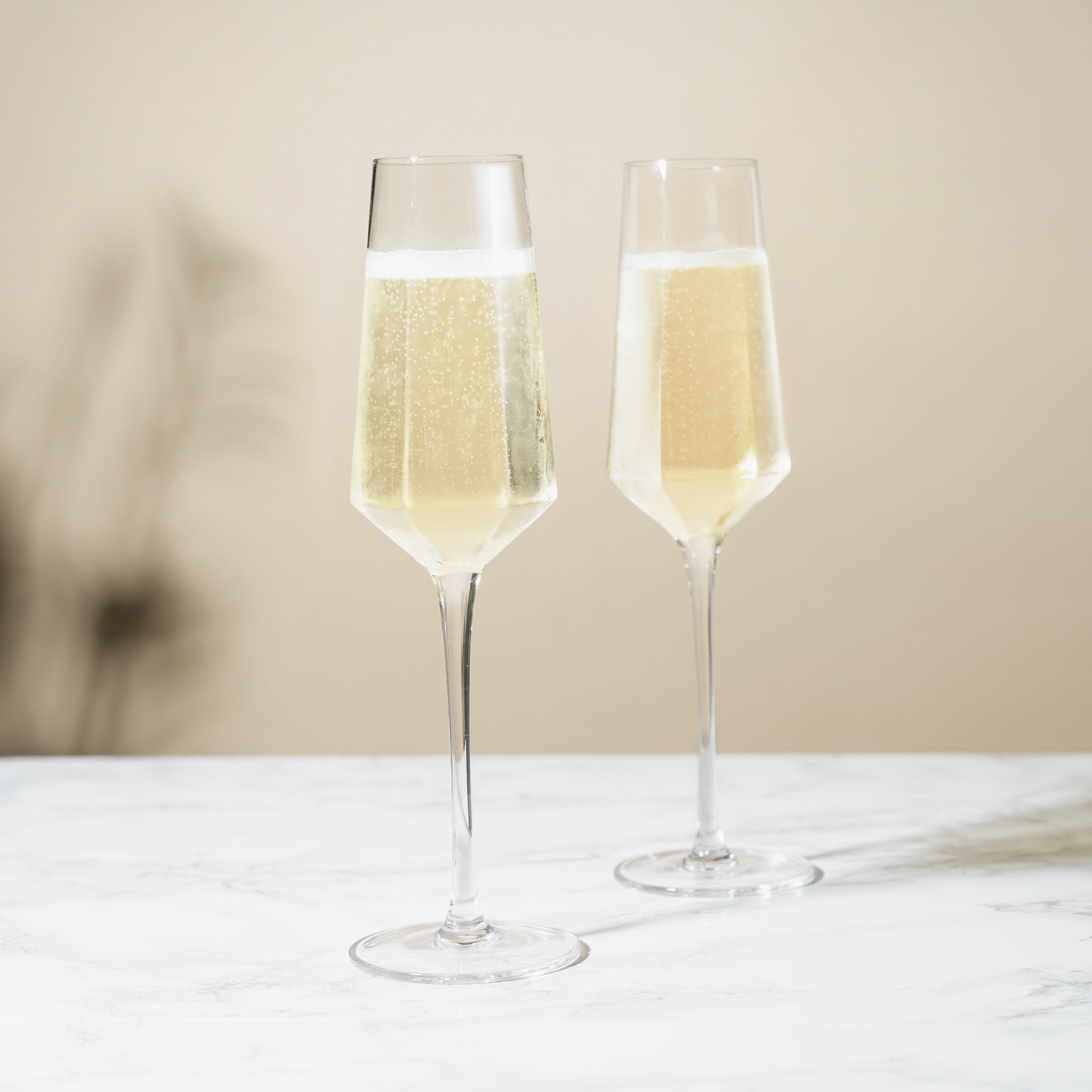 Premium Seneca Diamond Crystal Champagne Flutes Set of 2 - Elegant Stemware for Wedding Toasts, Anniversary Celebrations & Romantic Dinners - Dishwasher Safe Lead-Free Glass