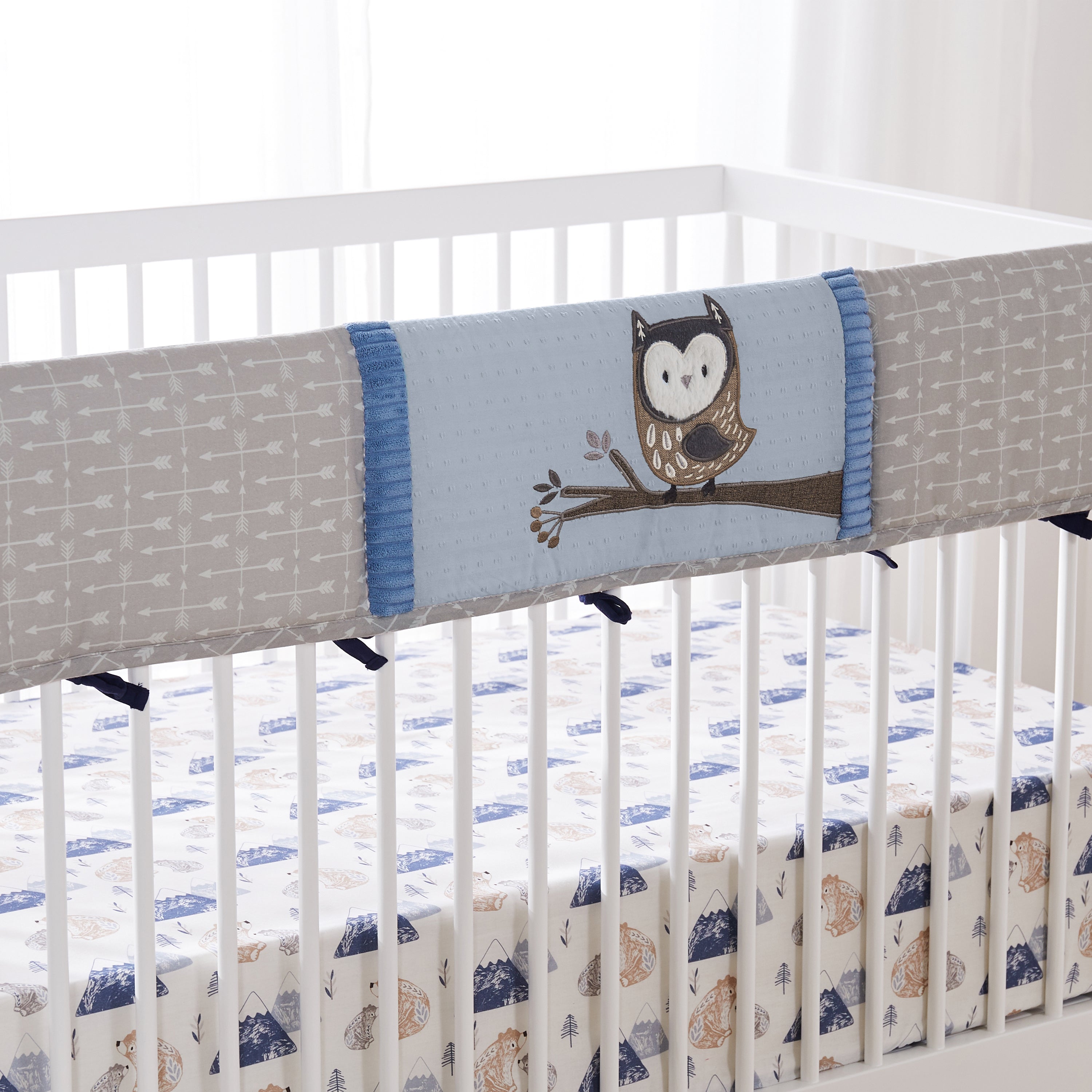 Rowan Baby Crib Rail Guard Protector - Soft Teething Bumper for Wooden Cribs - Safe & Durable Nursery Essential (White) - Perfect for Protecting Crib Rails from Teething Marks and Scratches