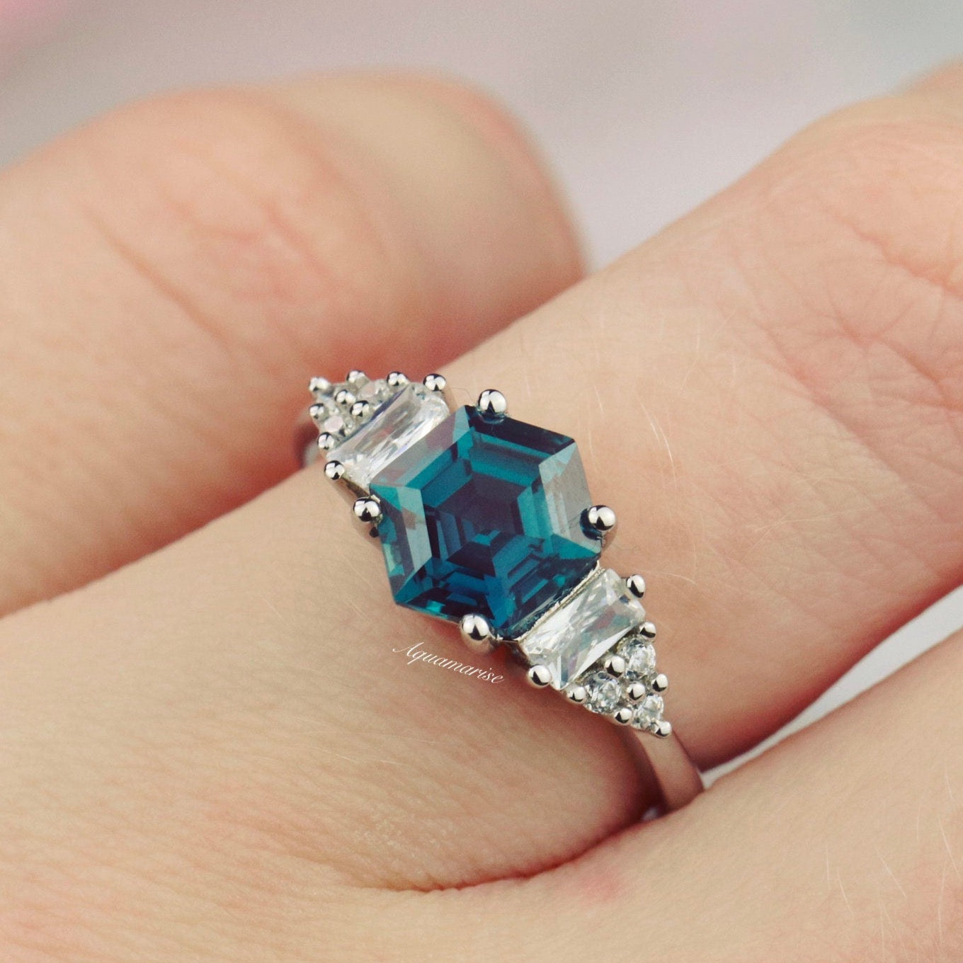 Hexagon Alexandrite Ring for Women - Sterling Silver 925 Adjustable Size, Color Changing Gemstone Jewelry for Engagement, Anniversary & Gift Giving