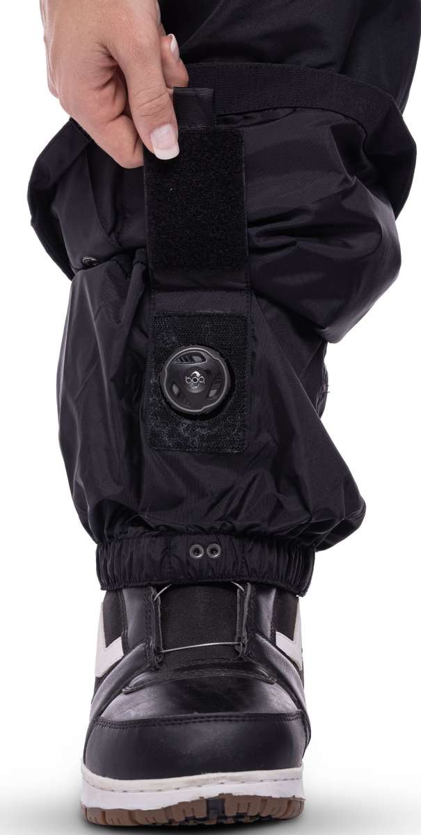 686 Women's Geode Thermagraph Bib Snow Pants 2023 - Waterproof Insulated Winter Ski Pants for Women - Perfect for Skiing, Snowboarding & Cold Weather Outdoor Activities