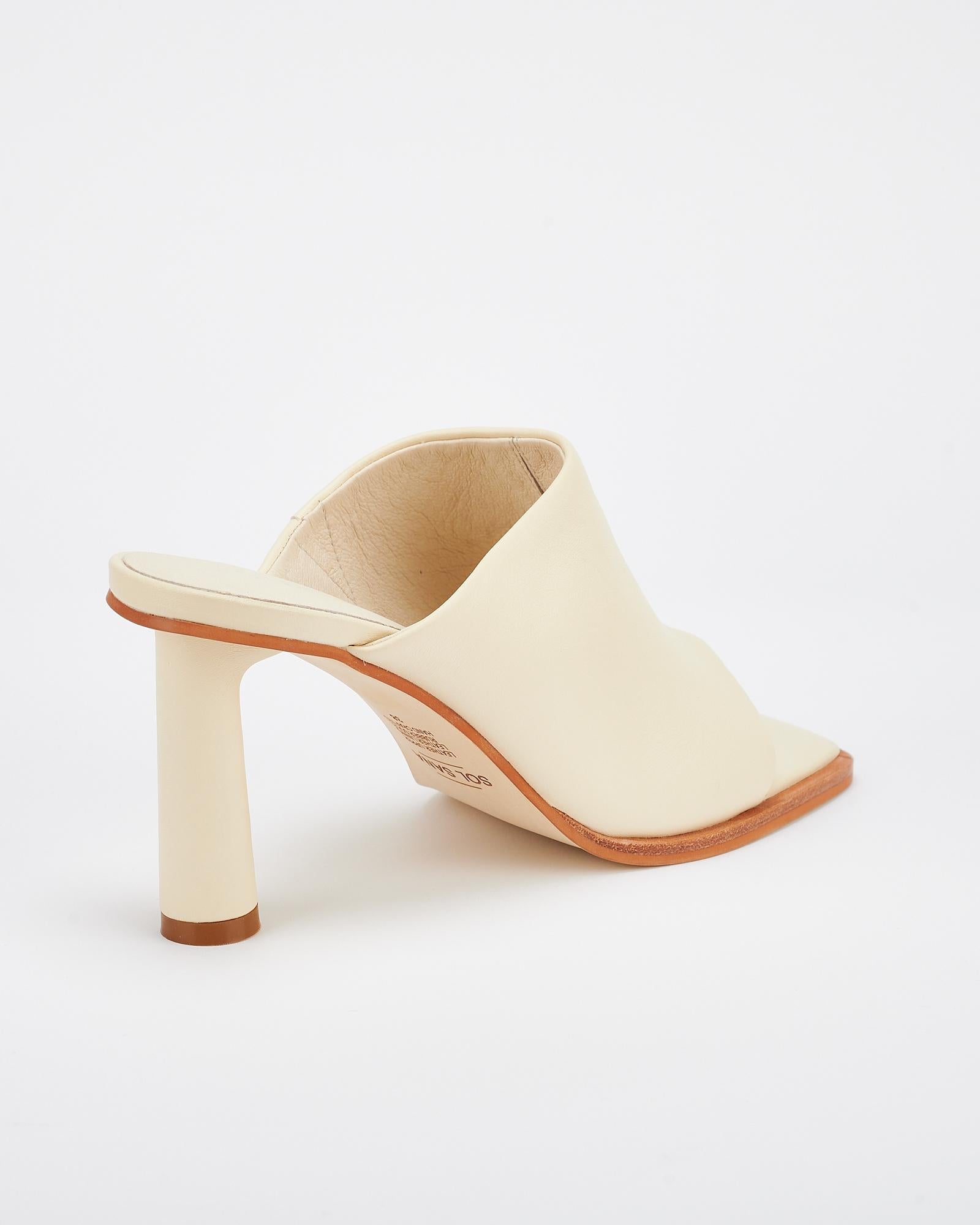 Jacque Heel Off White - Women's Fashion Chunky Heel Sandals for Summer, Casual & Party Wear | Comfortable & Stylish Footwear for Outdoor Events, Weddings & Date Nights