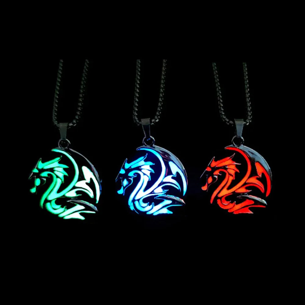 Luminous Alloy Dragon Pendant Necklace - Glow in the Dark Fantasy Jewelry for Cosplay, Gift Giving & Gothic Fashion Accessories